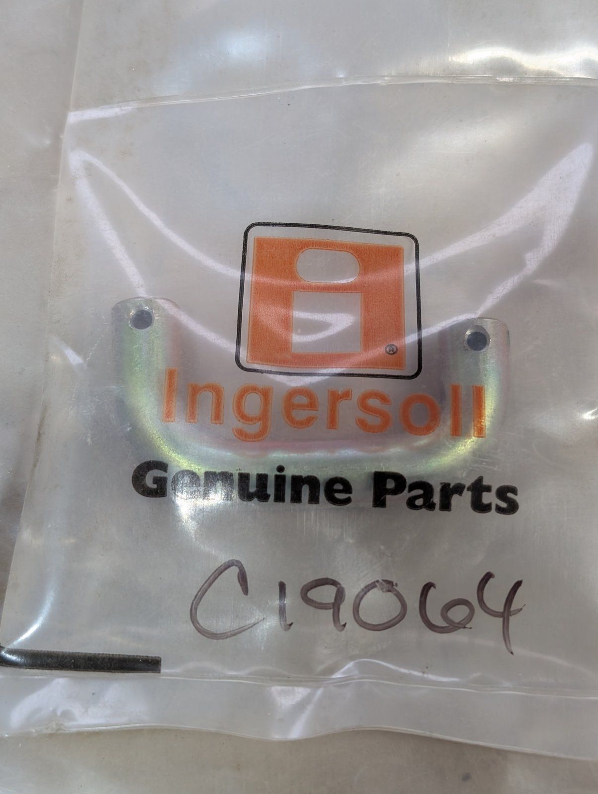 C19064 LINK BRAKE - Ingersoll/Case Tractor Part
