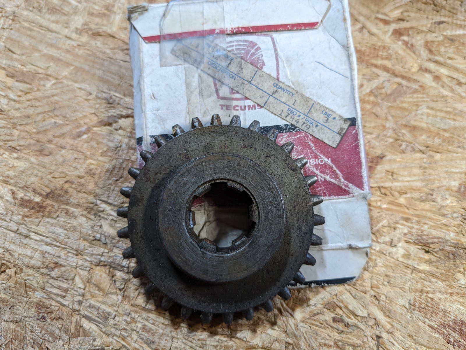 C19332 GEAR - SHIFTING - 1ST & REV. - Ingersoll/Case Tractor Part