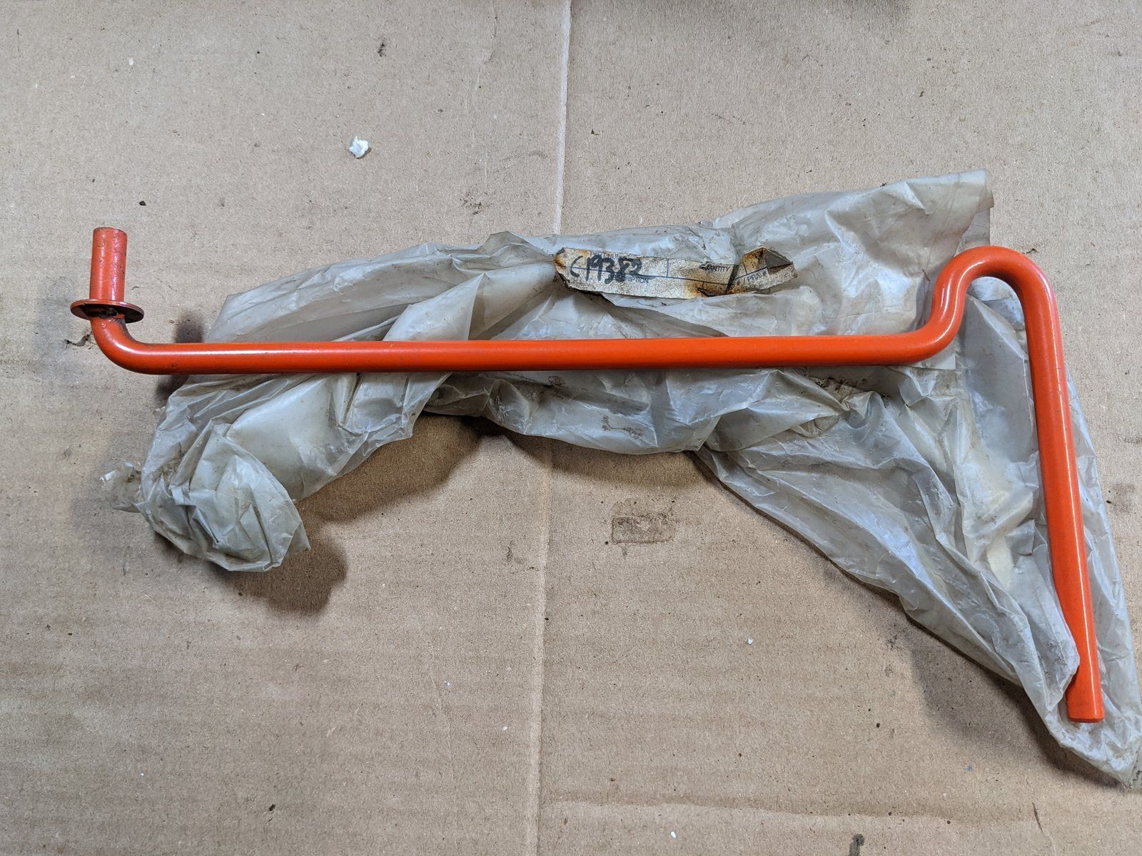 C19382 ROD - TILLER CATCH - Ingersoll/Case Tractor Part