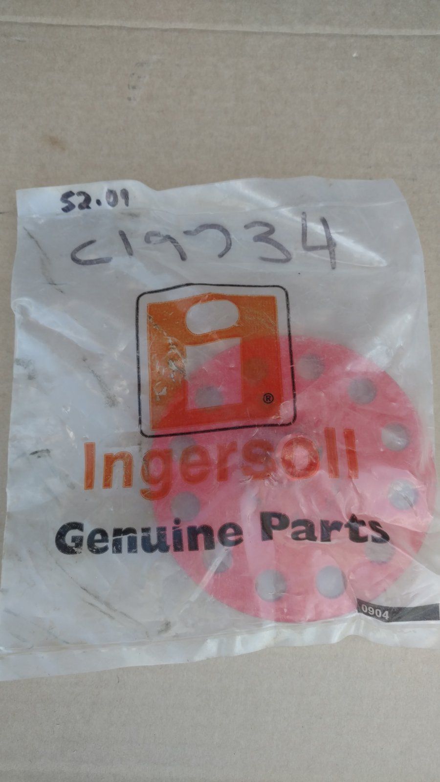 C19734 PLATE - STUB SHAFT - Ingersoll/Case Tractor Part