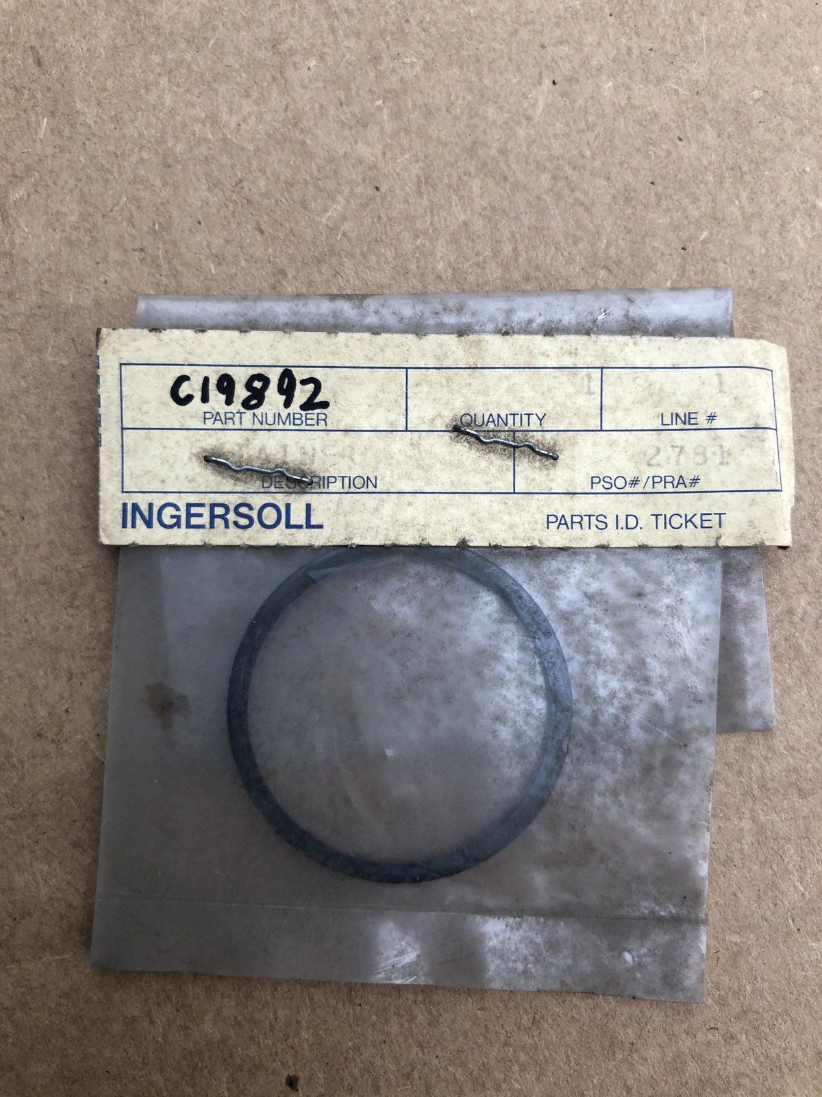 C19892 RETAINER-SNAP RING - Ingersoll/Case Tractor Part