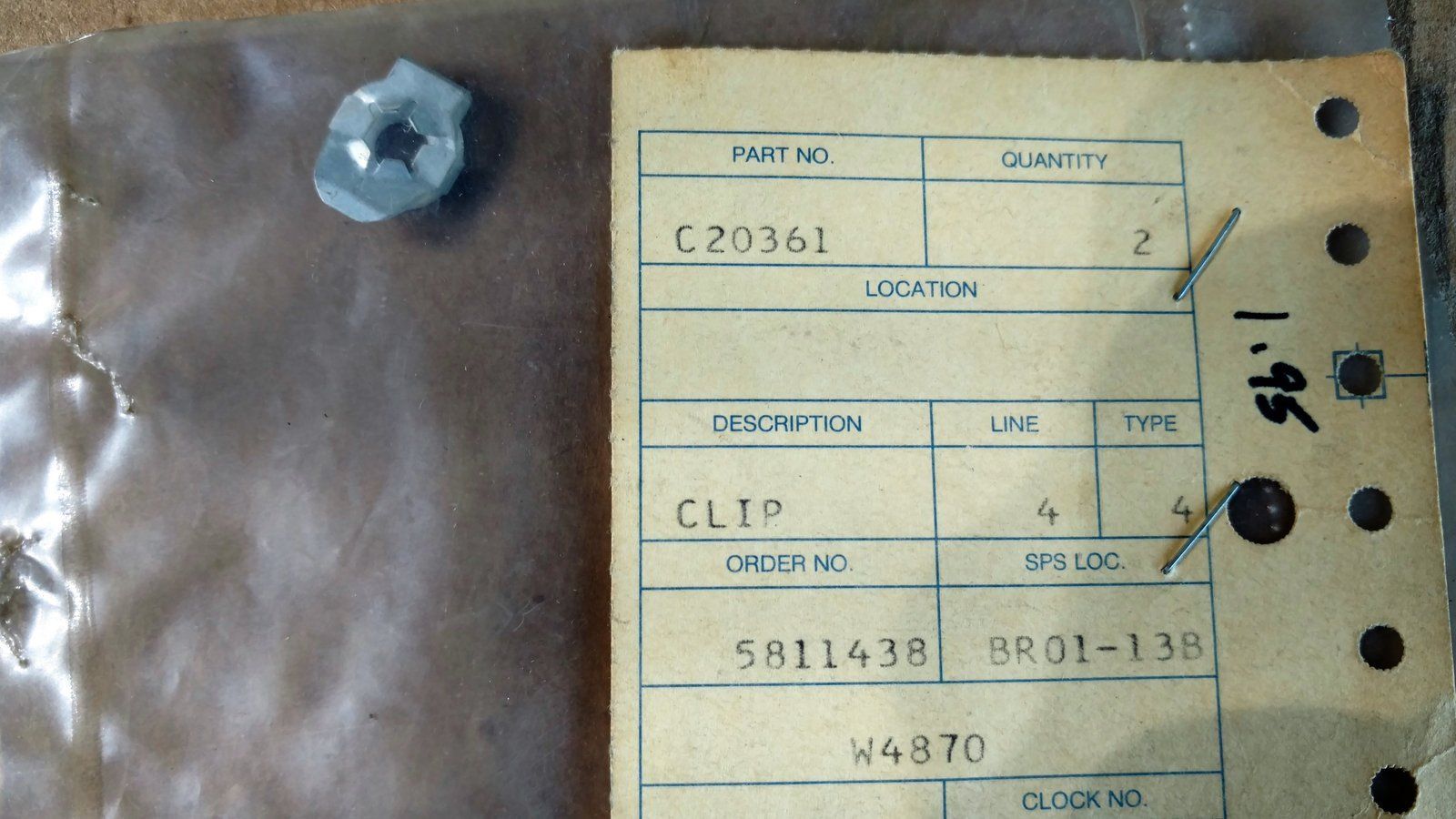 C20361 CLIP ONAN 870-0278 - Ingersoll/Case Tractor Part