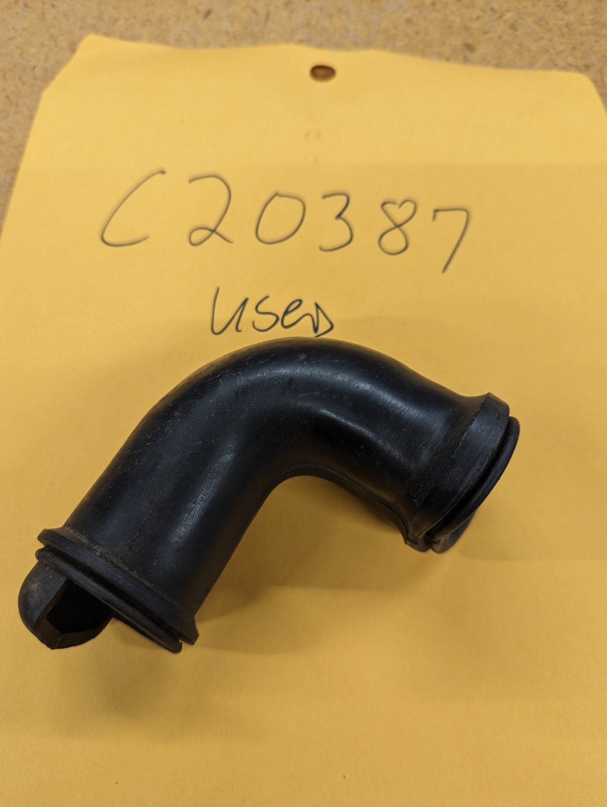C20387 USED TUBE - AIR INTAKE - ONAN 140-1169 - Ingersoll/Case Tractor Part