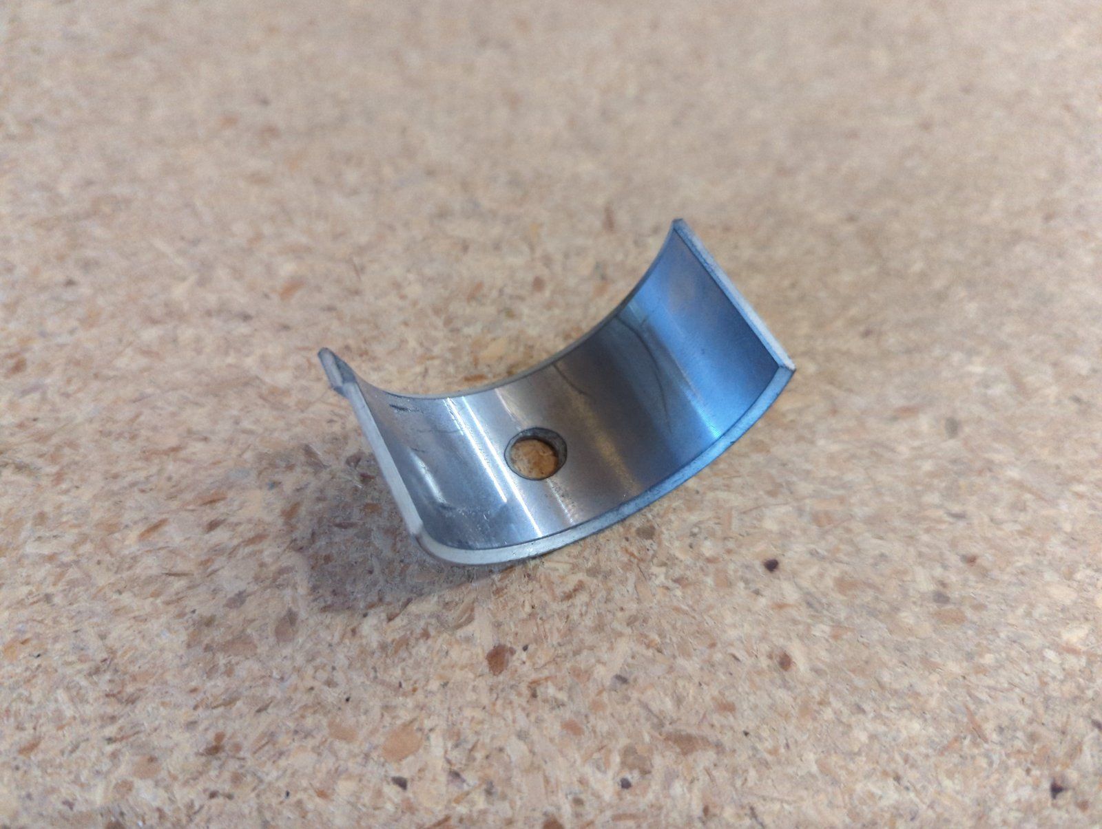 C20403 BEARING HALF STD-CONN ROD ONAN 114-0188 - Ingersoll/Case Tractor Part