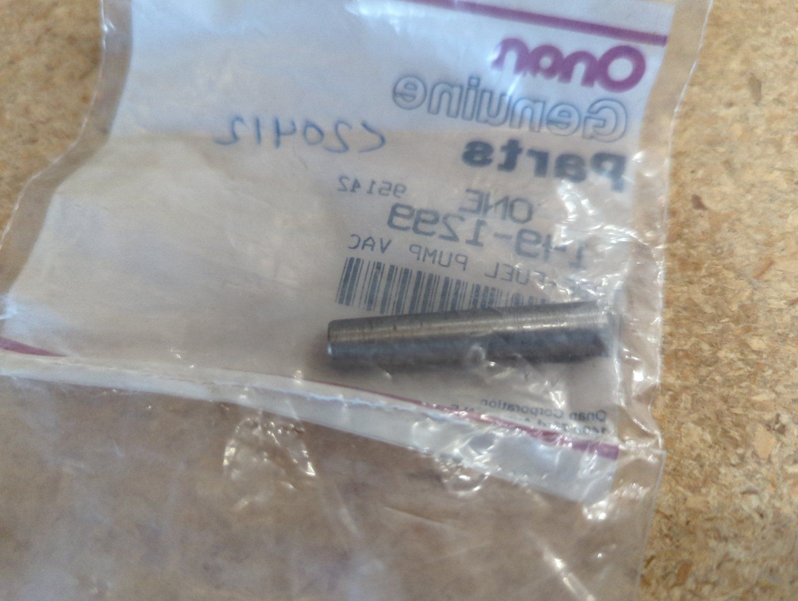 C20412 FUEL PUMP VACUUM TUBE ONAN 149-1299 - Ingersoll/Case Tractor Part