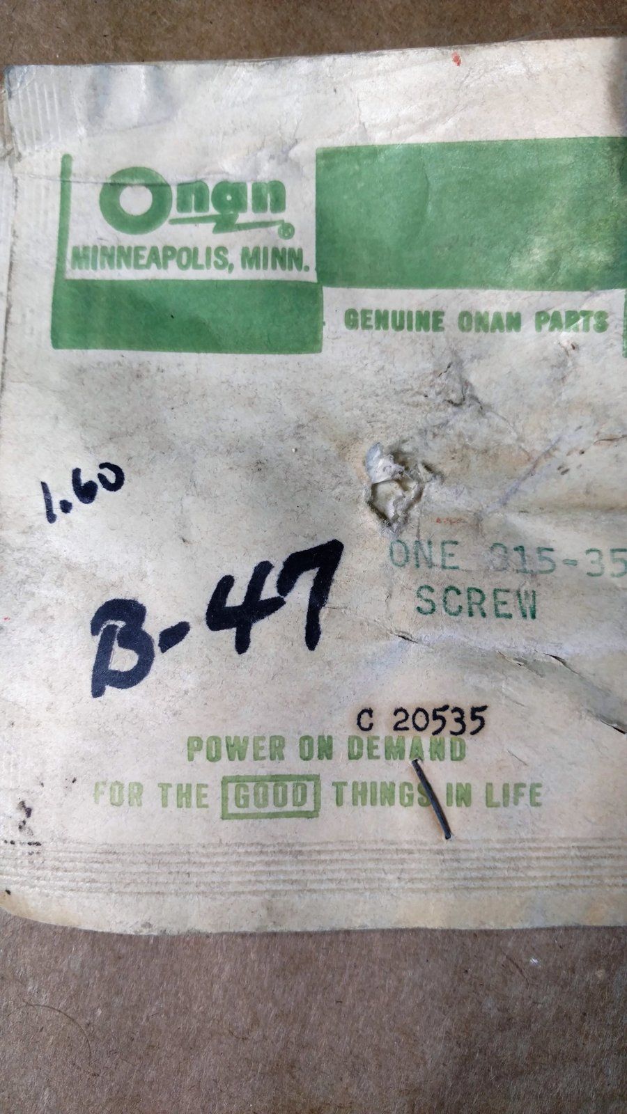 C20535 SCREW - ONAN 815-0353 - Ingersoll/Case Tractor Part
