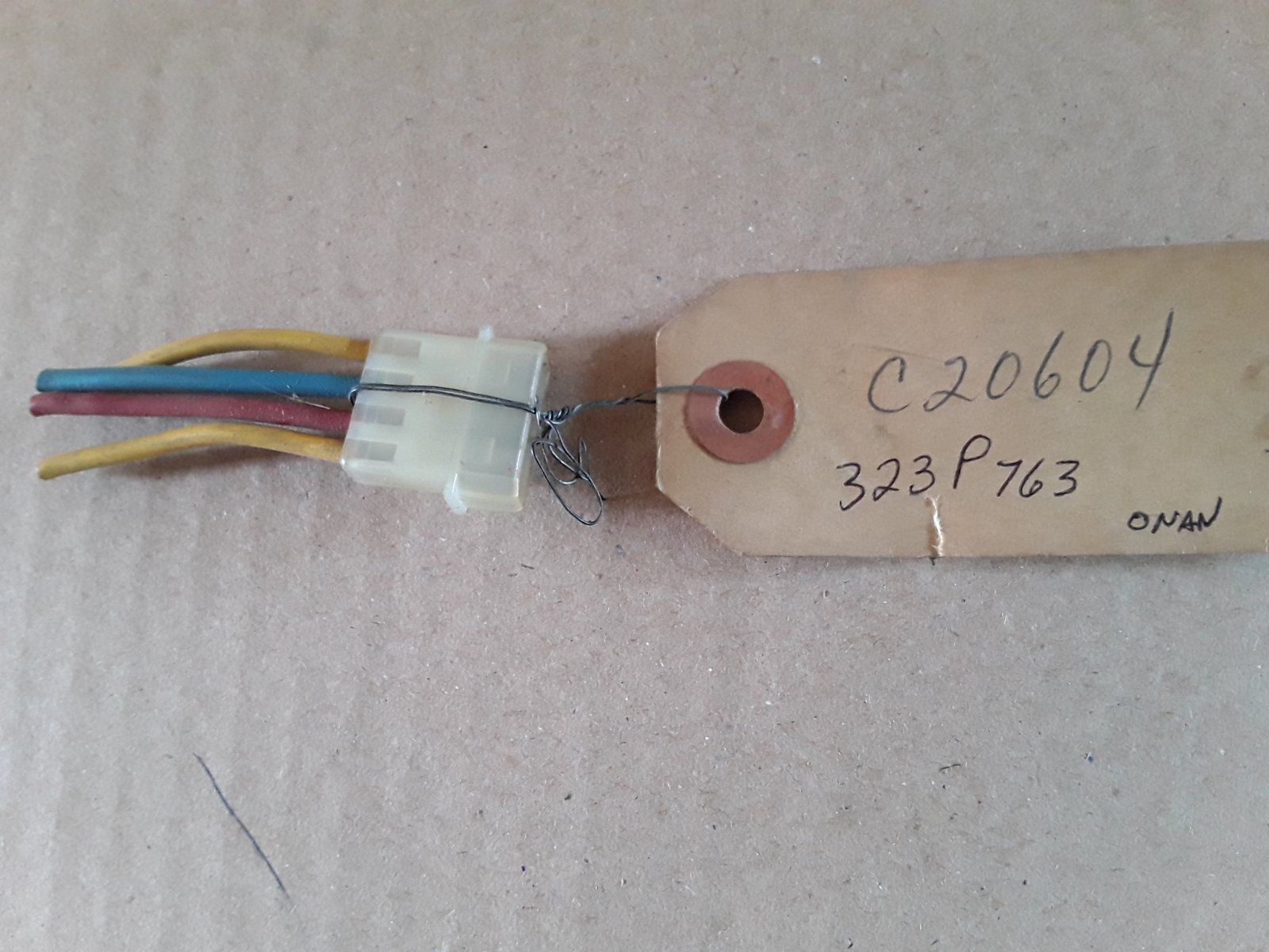 C20604 ONAN 323P 763` CONNECTOR - HOUSING - Ingersoll/Case Tractor Part