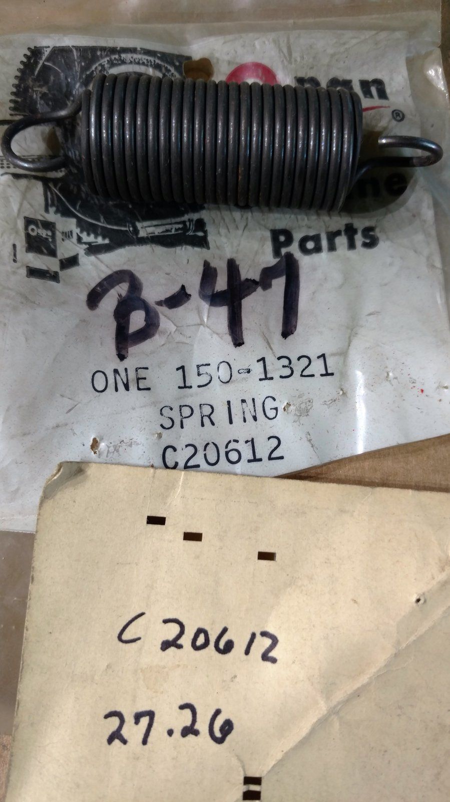 C20612 SPRING - ONAN 150-1321 - Ingersoll/Case Tractor Part