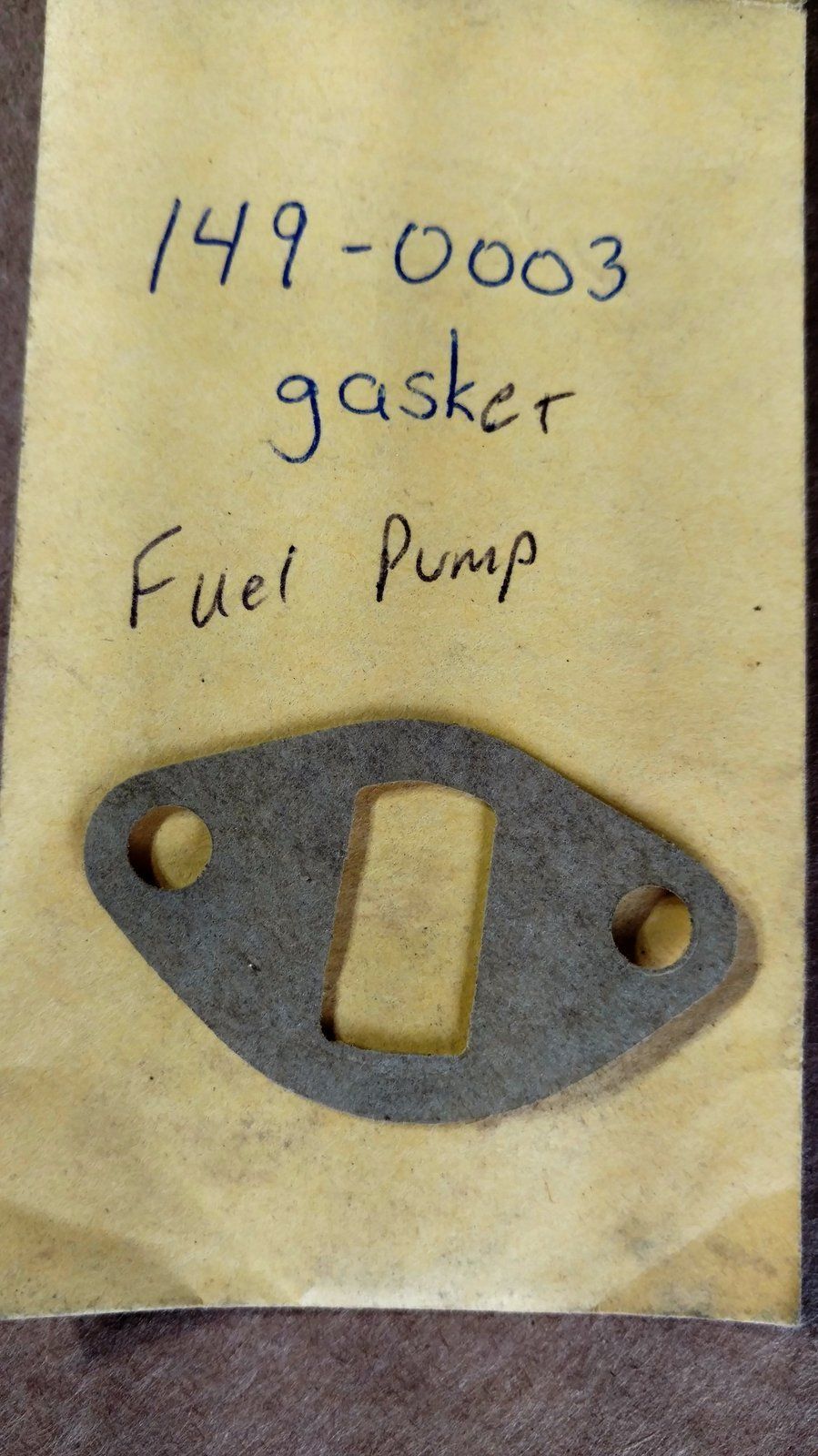 C20735 GASKET - CCK FUEL PUMP TO BLOCK -ONAN 149-0003 - Ingersoll/Case Tractor Part