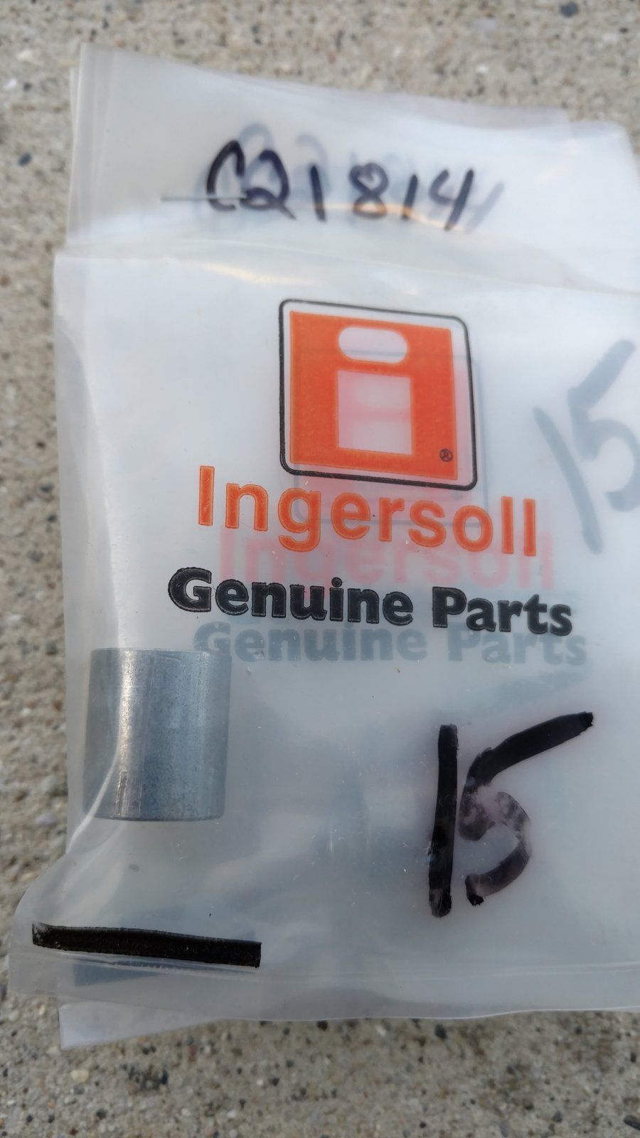 C21814 SPACER - CYL. HEAD 2511215-S - Ingersoll/Case Tractor Part