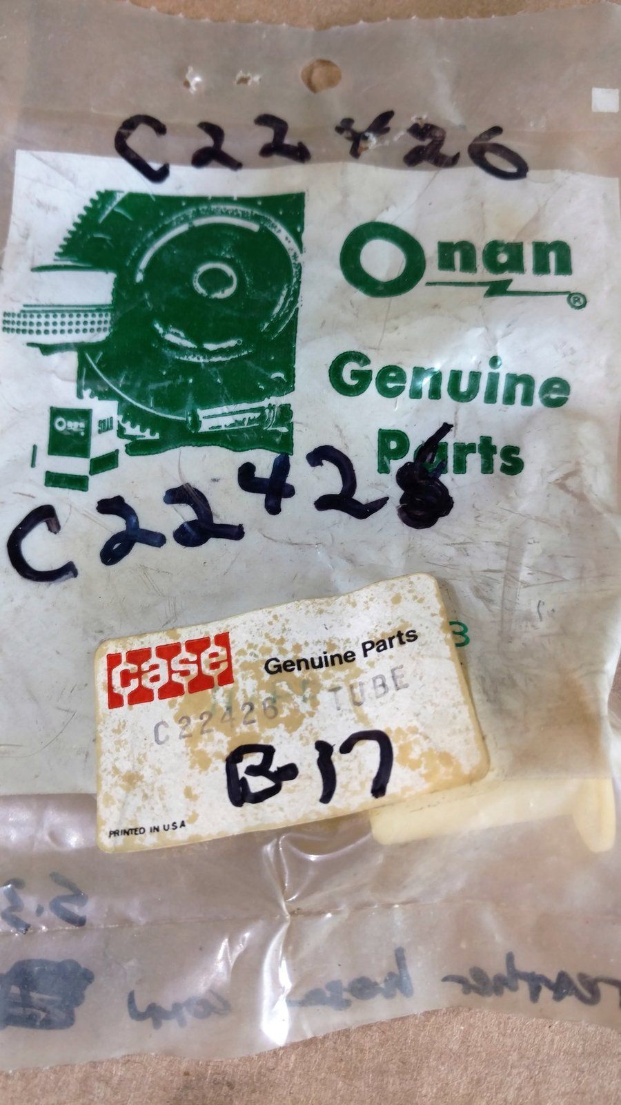 C22426 TUBE - AIR CLEANER ONAN 123-0733 - Ingersoll/Case Tractor Part