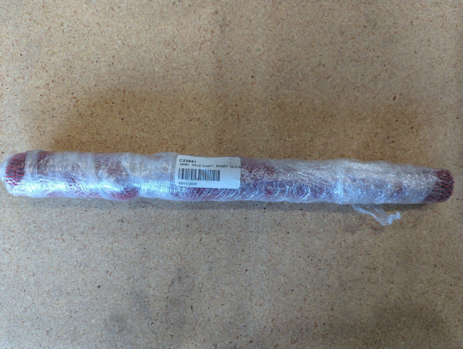 C22841 AXLE SHAFT SHORT OLD STYLE - Ingersoll/Case Tractor Part