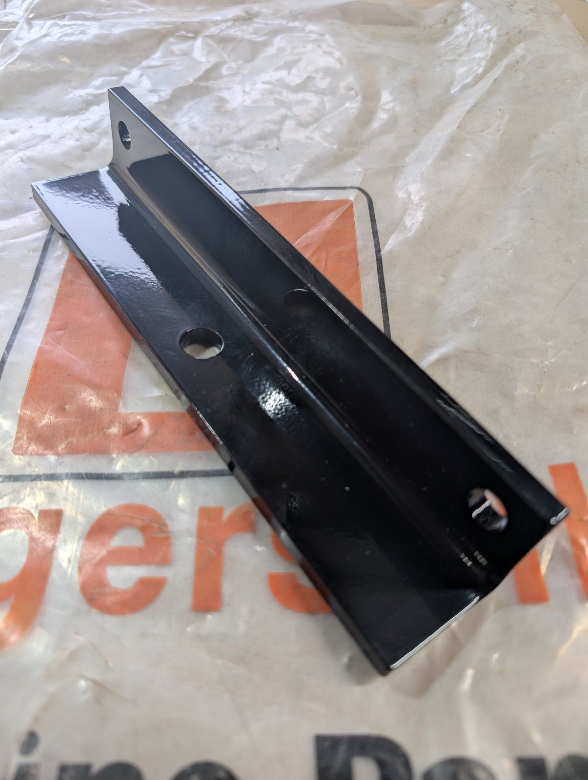 C22949 MOUNT ENGINE LOADER - Ingersoll/Case Tractor Part
