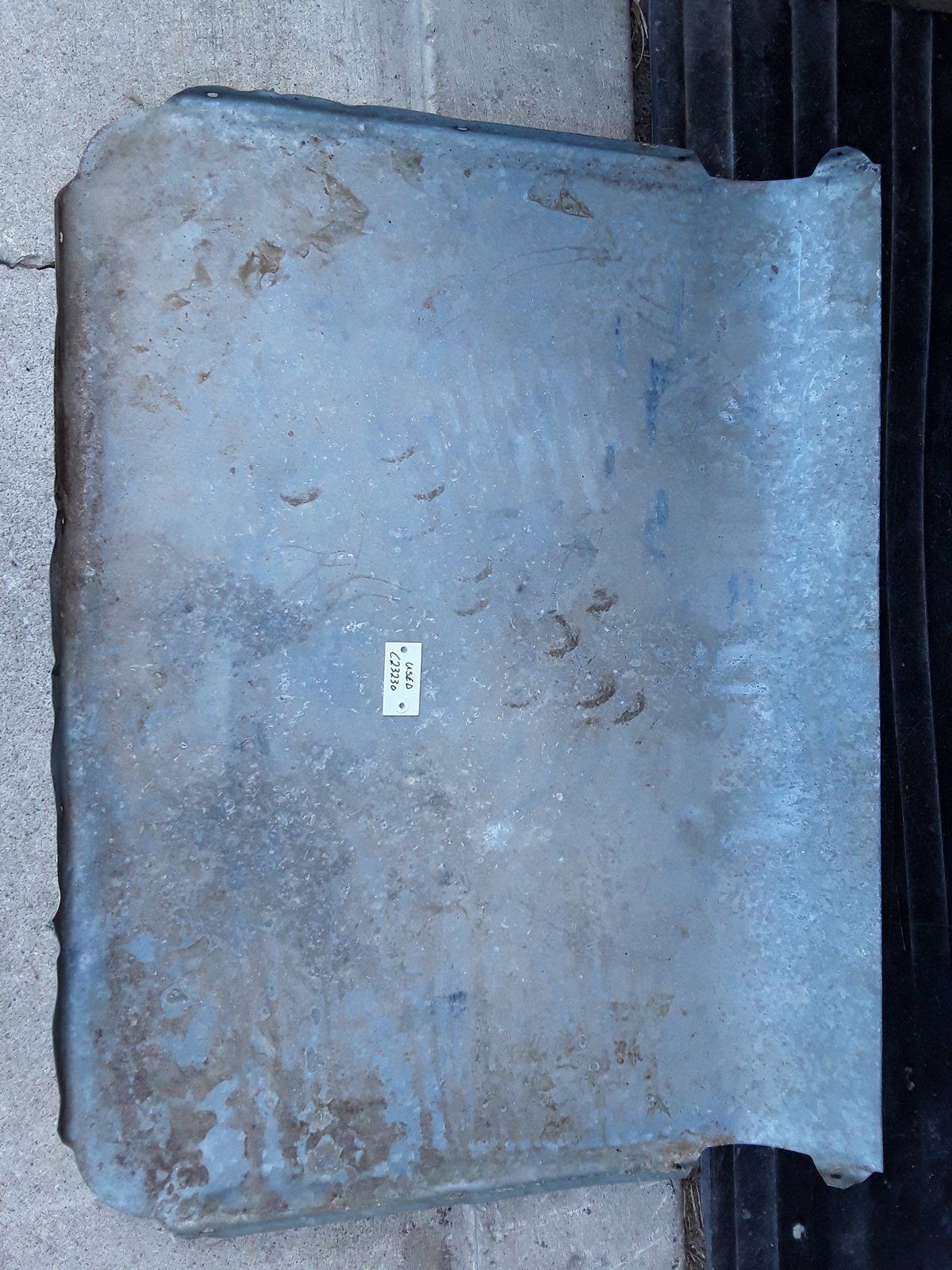 C23230 USED PAN -SWEEPER - Ingersoll/Case Tractor Part