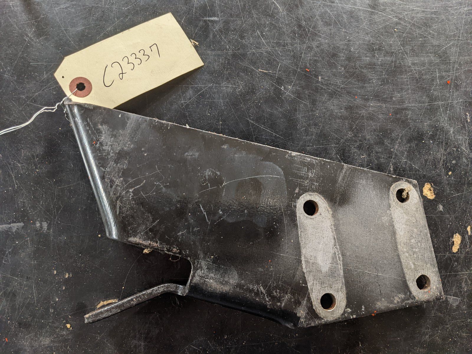 C23337 PTO MOUNTING BRACKET - Ingersoll/Case Tractor Part