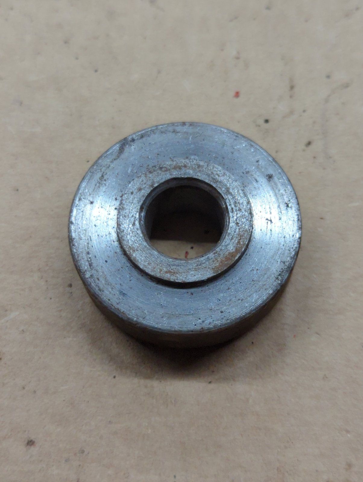 C23630 USED SPACER - FAN - Ingersoll/Case Tractor Part