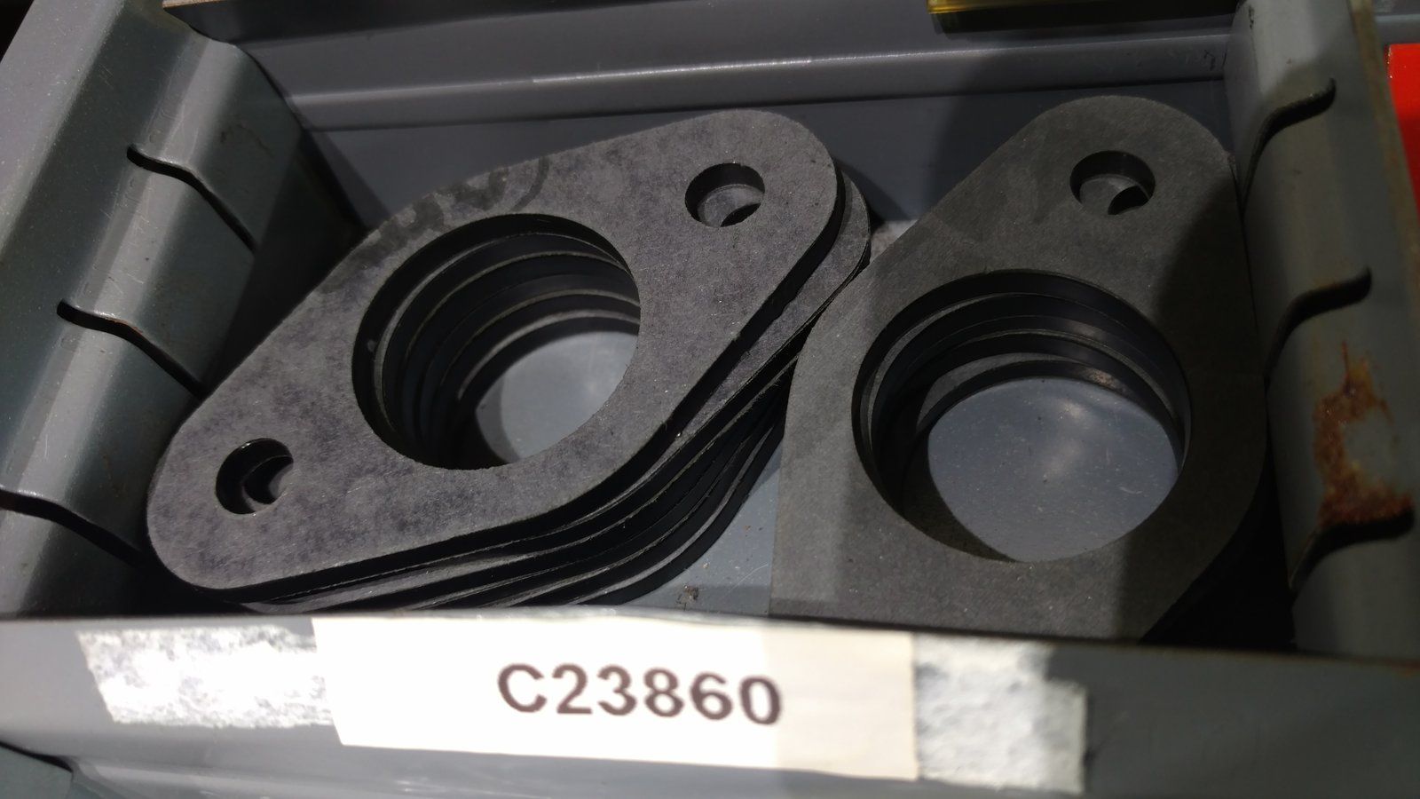 C23860 GASKET/FLANGE- CARBURETOR KOHLER 4704901 - Ingersoll/Case Tractor Part