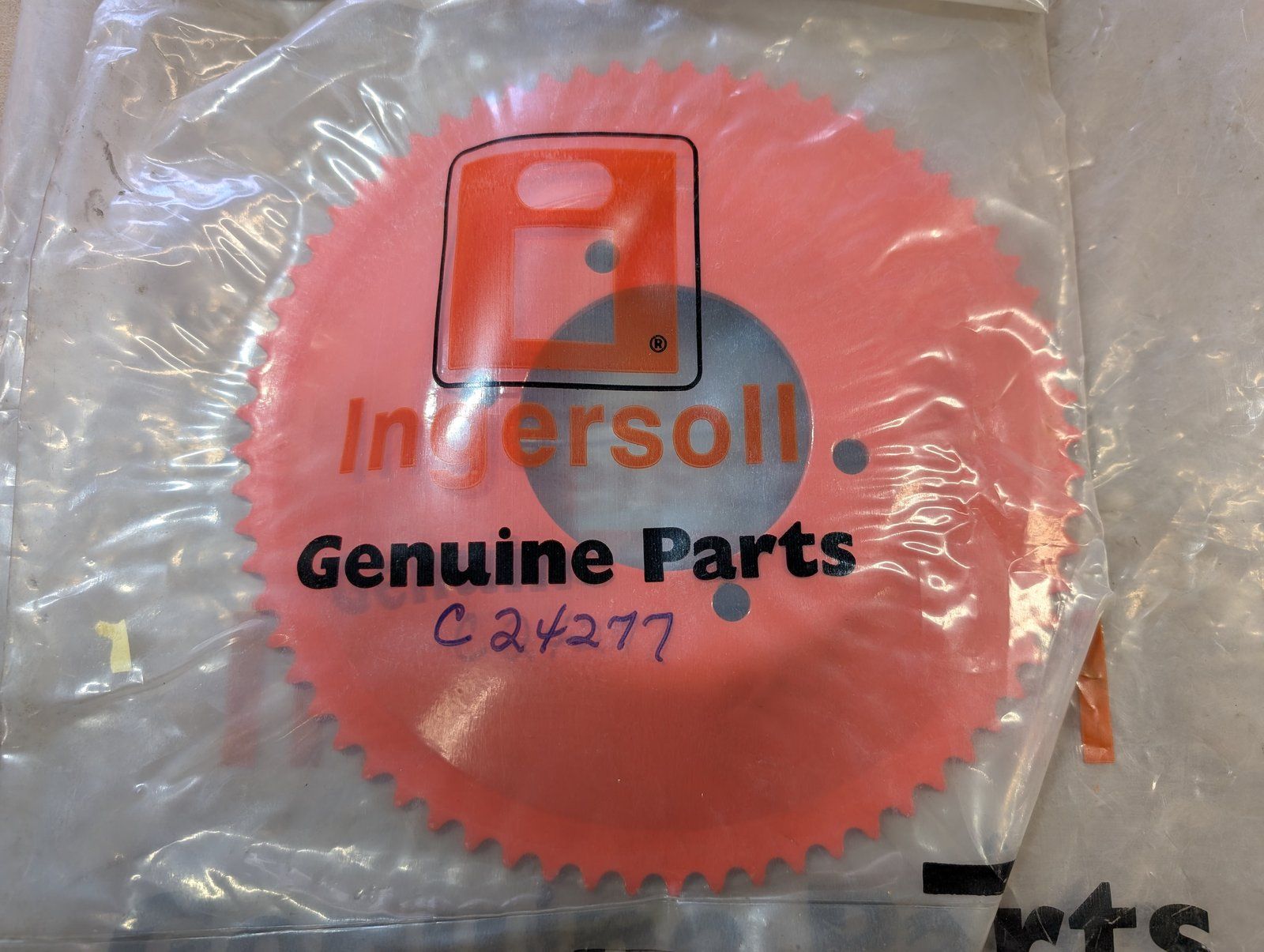 C24277 SPROCKET DIFFERENTIAL - Ingersoll/Case Tractor Part
