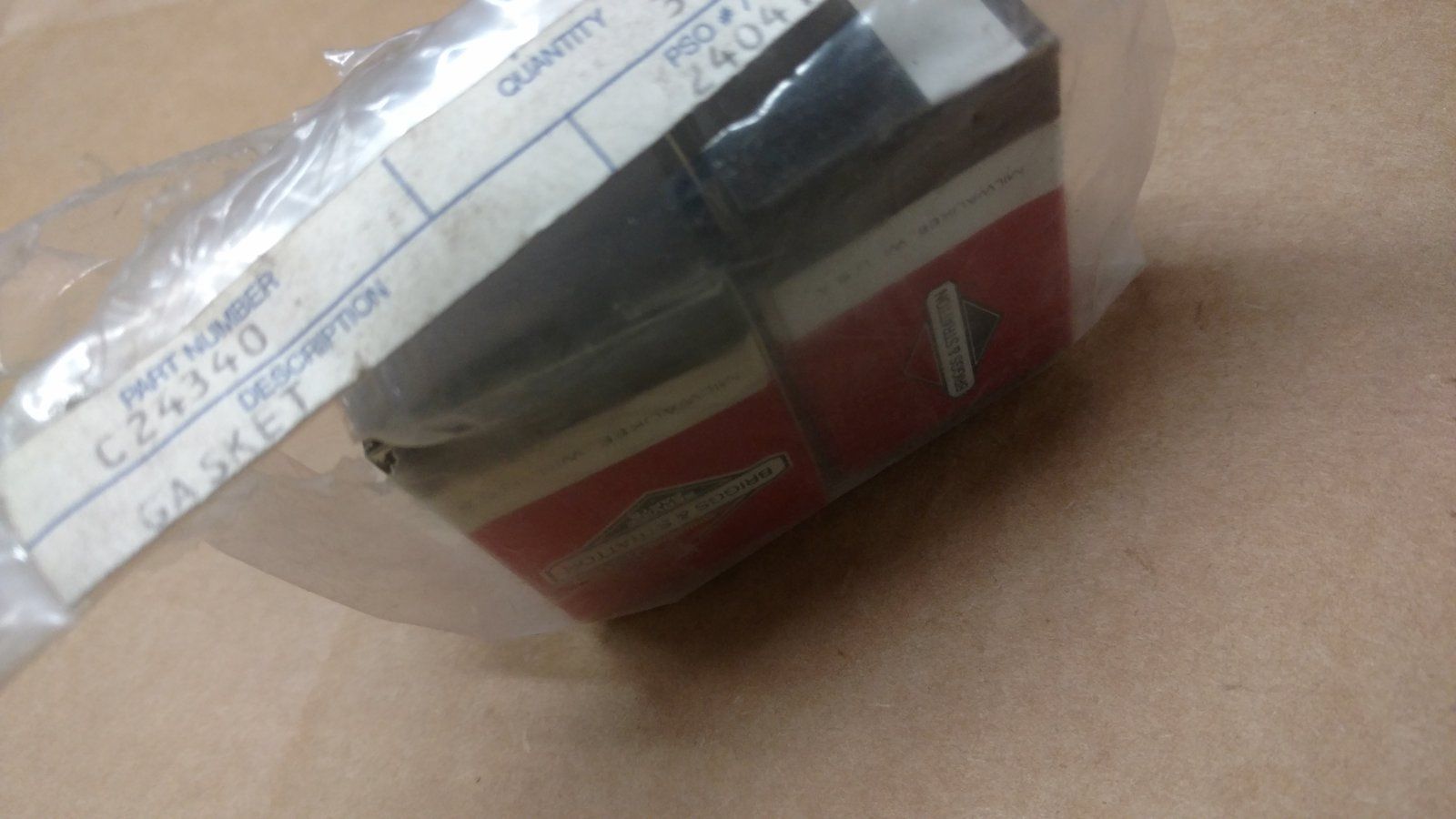 C24340 GASKET - Ingersoll/Case Tractor Part