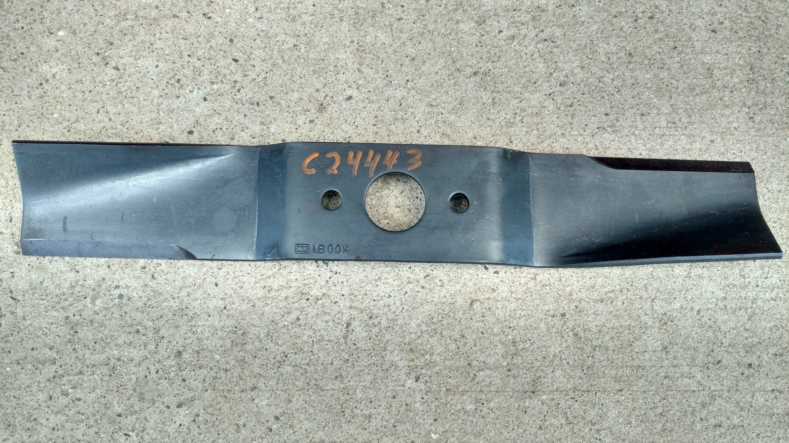 C24443 BLADE-MOWER 16