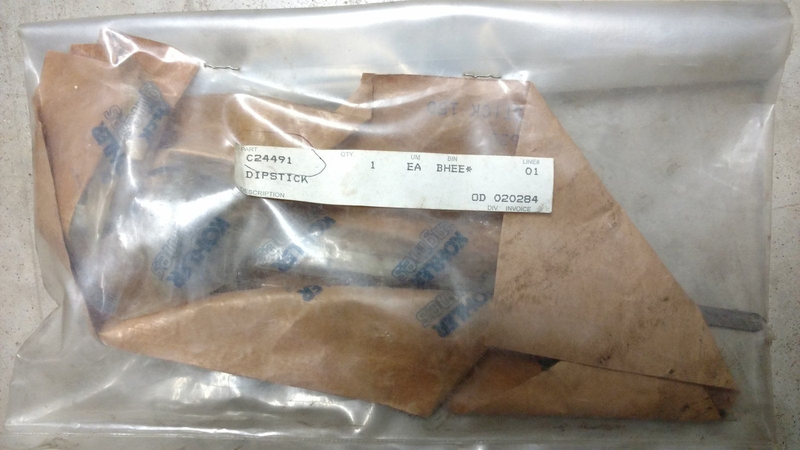C24491 DIPSTICK 220/222/224/444 237620 - Ingersoll/Case Tractor Part