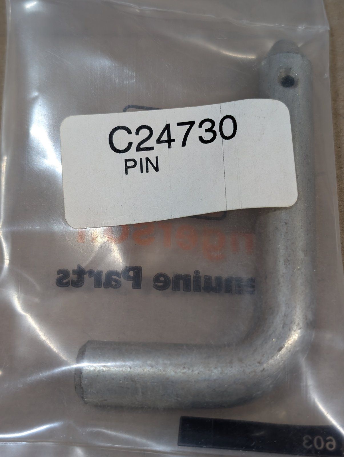 C24730 PIN SEAT POST - Ingersoll/Case Tractor Part