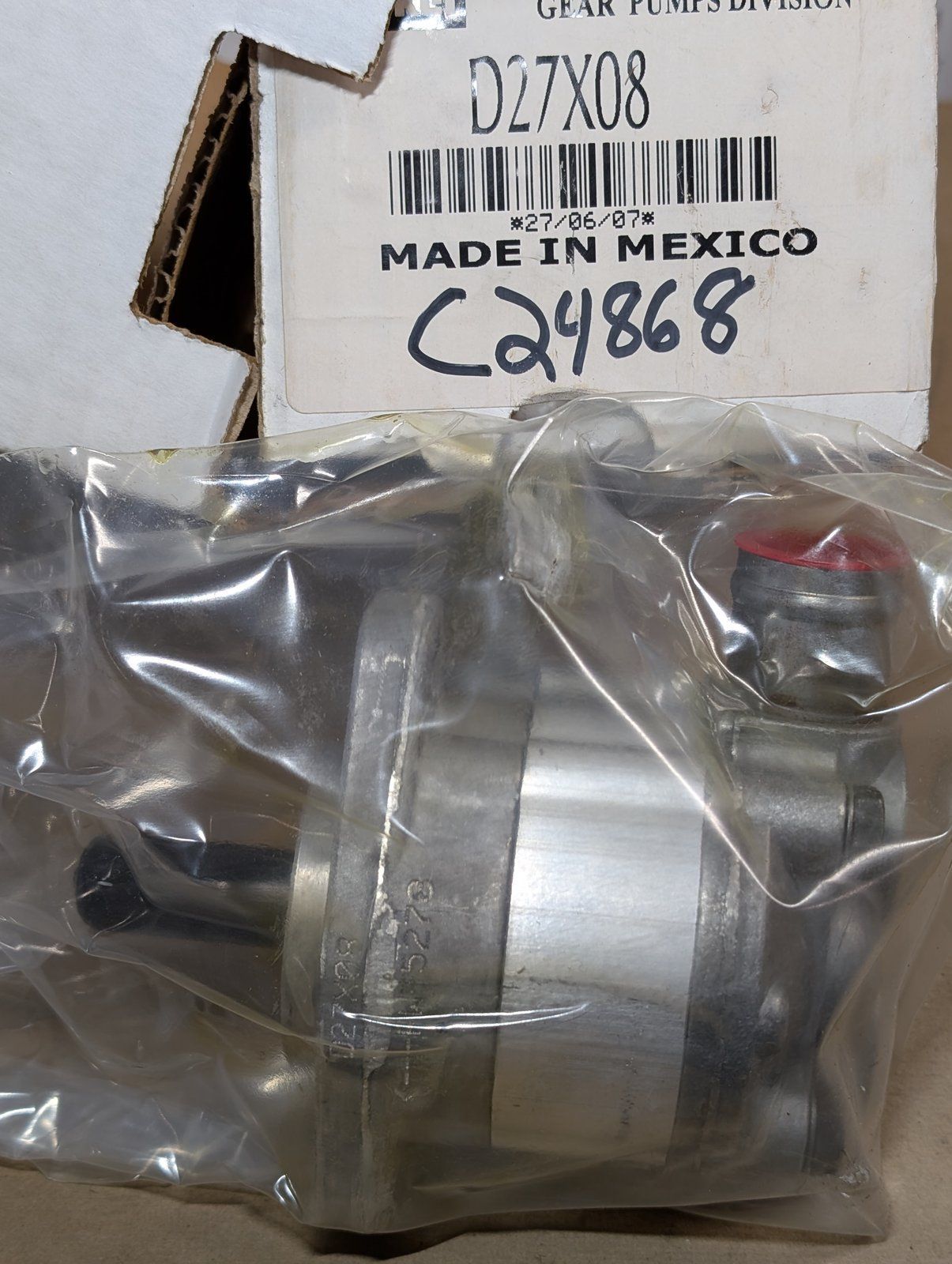 C24868 PUMP - HYD CW 7.8 GPM (INLET:@30D C43924 C22771 C47247 - Ingersoll/Case Tractor Part