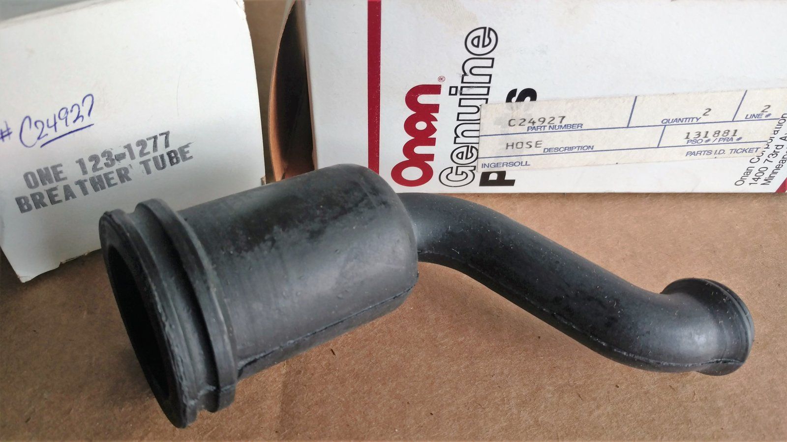 C24927 HOSE ONAN 123-1277 - Ingersoll/Case Tractor Part