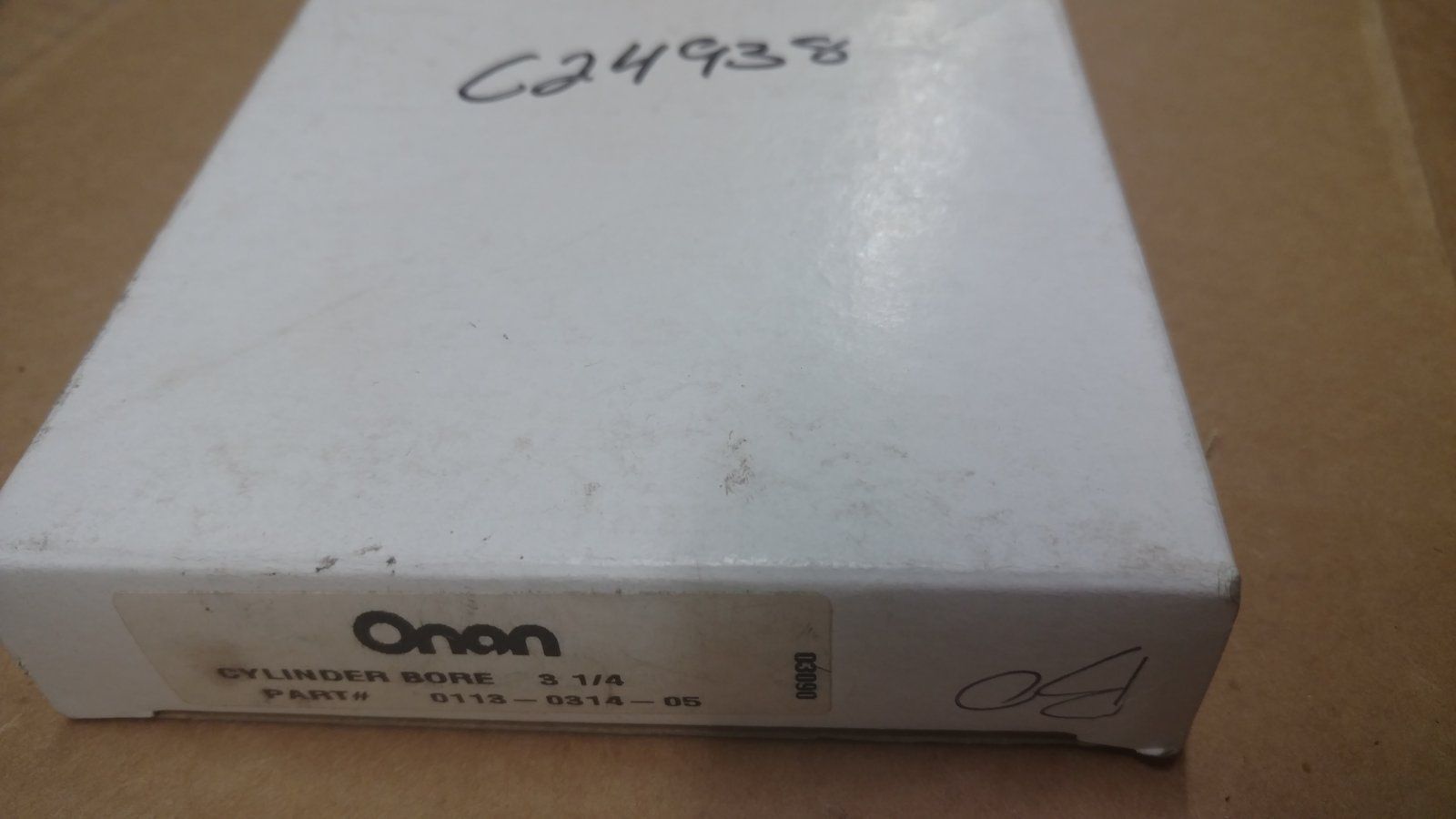 C24938 RING SET ONAN 113-0314-05 - Ingersoll/Case Tractor Part