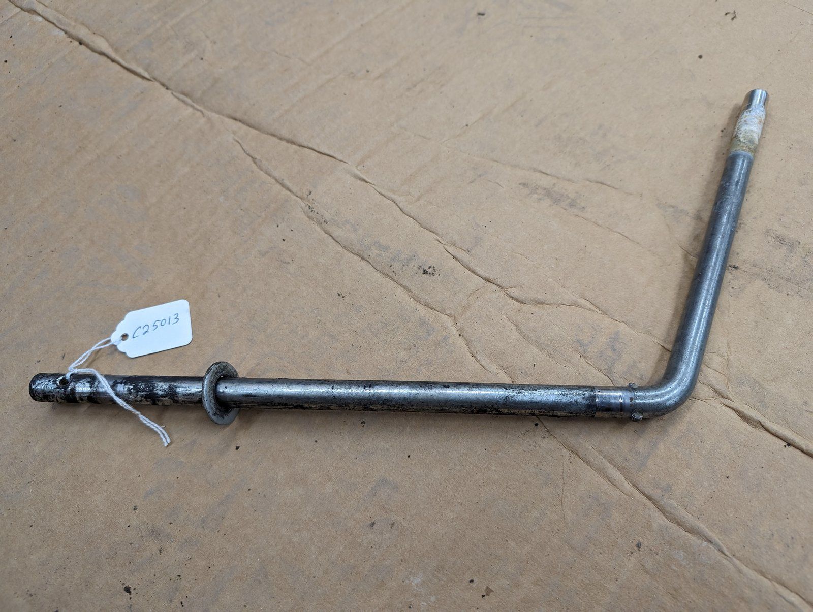 C25013 USED LEVER - PTO C24794 - Ingersoll/Case Tractor Part