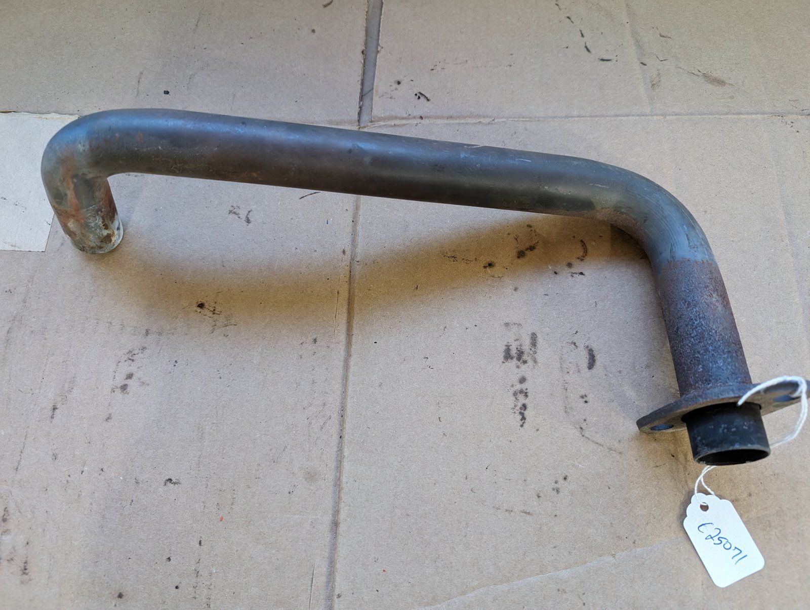C25071 USED EXHAUST PIPE - Ingersoll/Case Tractor Part