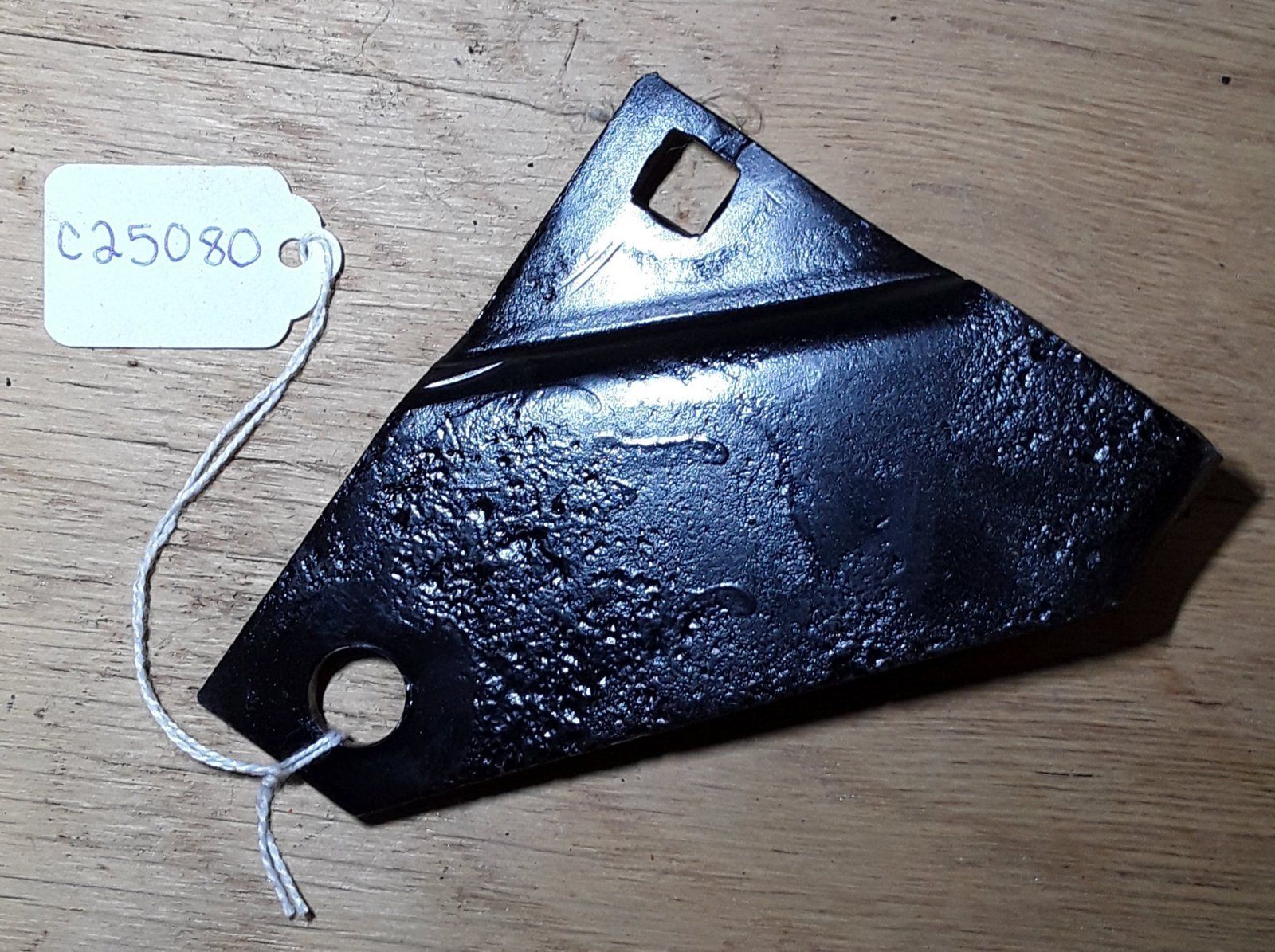 C25080 USED PLATE - IDLER ARM - Ingersoll/Case Tractor Part