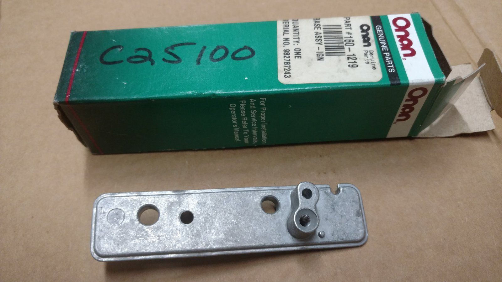 C25100 IGNITION BASE ASSY ONAN 160-1219 C23857 160-1172 - Ingersoll/Case Tractor Part