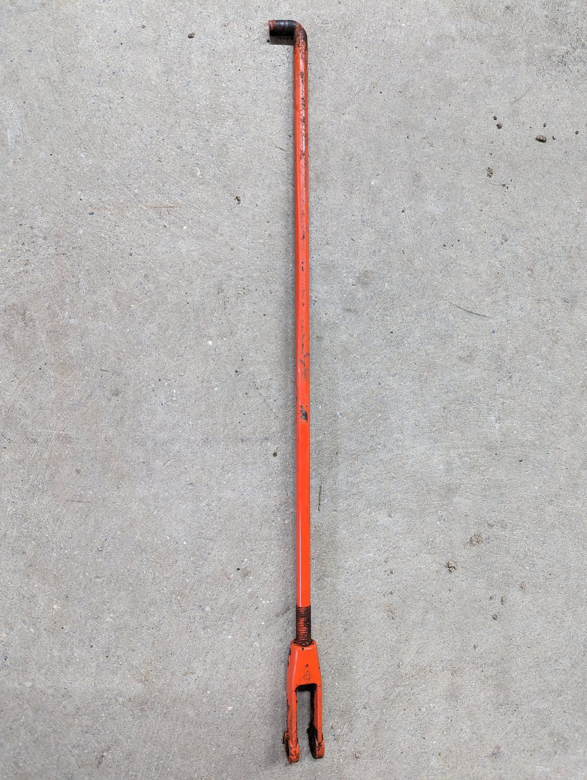 C25306 USED BRAKE ROD WITH C28978 YOKE - Ingersoll/Case Tractor Part