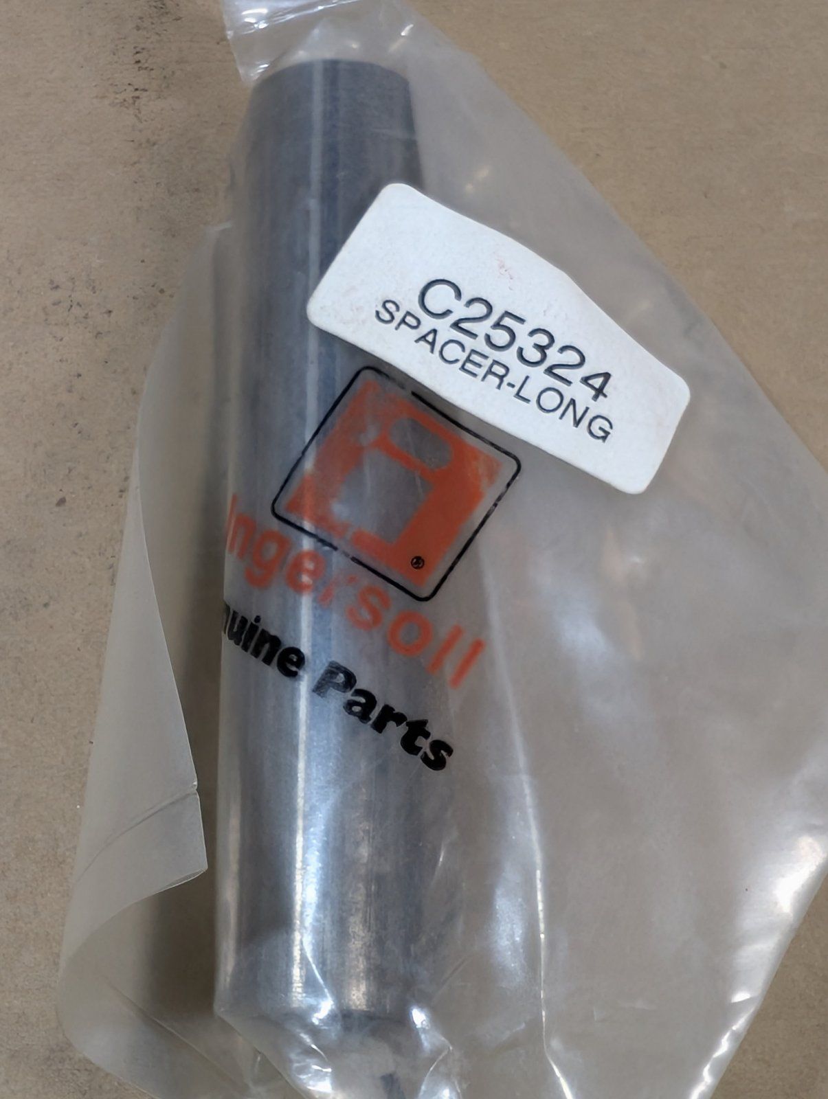 C25324 SPACER LONG .78 X 1.0 X 5.032 - Ingersoll/Case Tractor Part