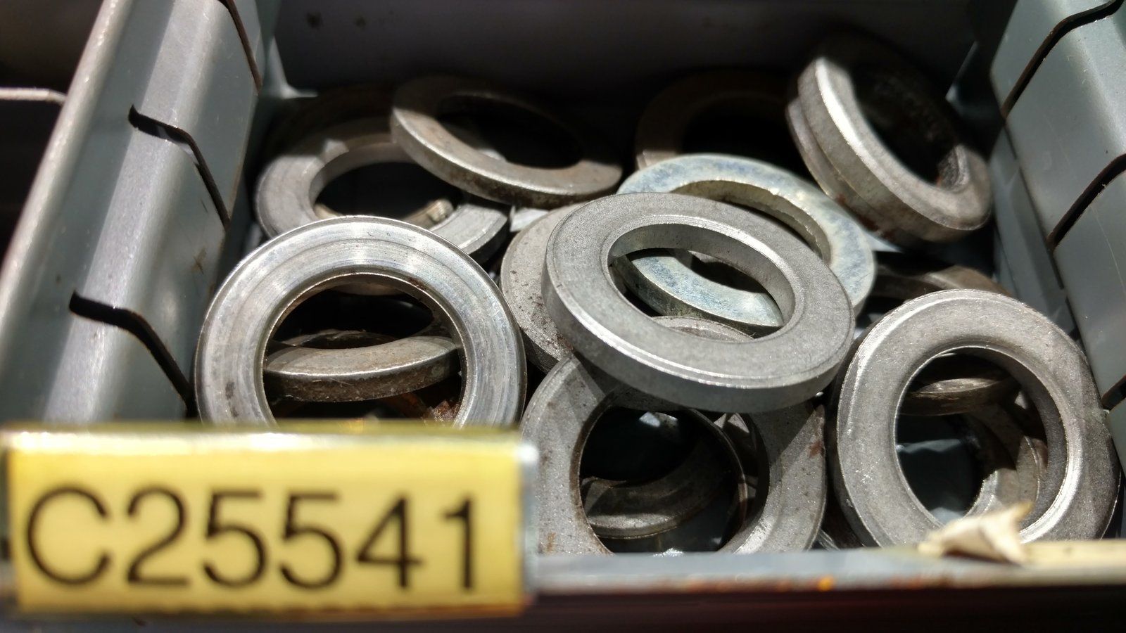 C25541 SPINDLE SPACER - MOWER DECK C10942 - Ingersoll/Case Tractor Part