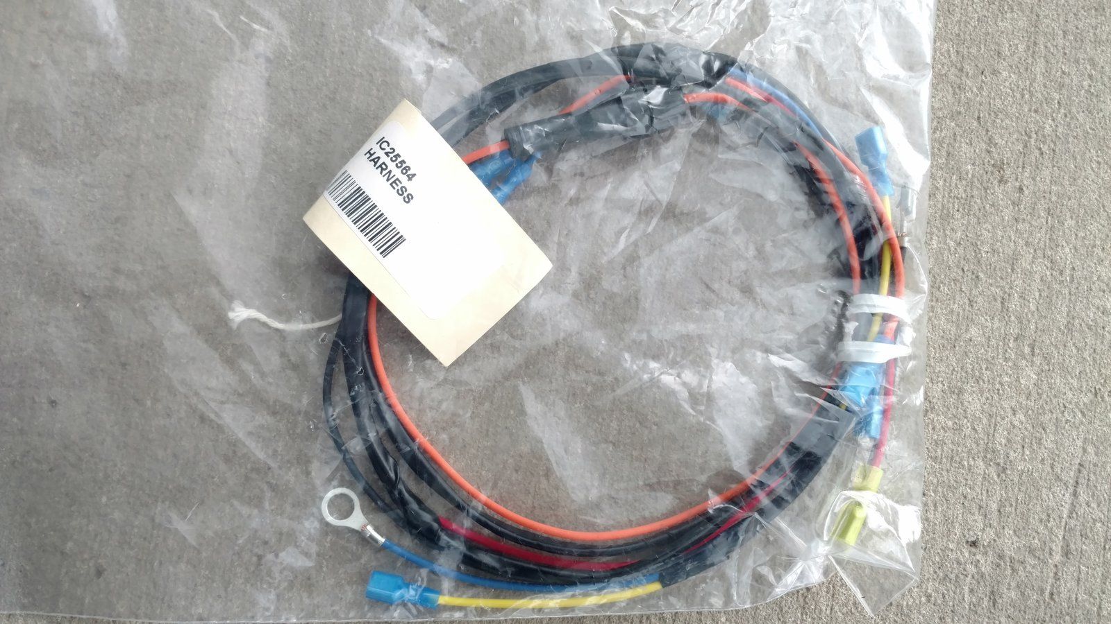C25564 HARNESS - WIRE (2 -4 -600's) - Ingersoll/Case Tractor Part