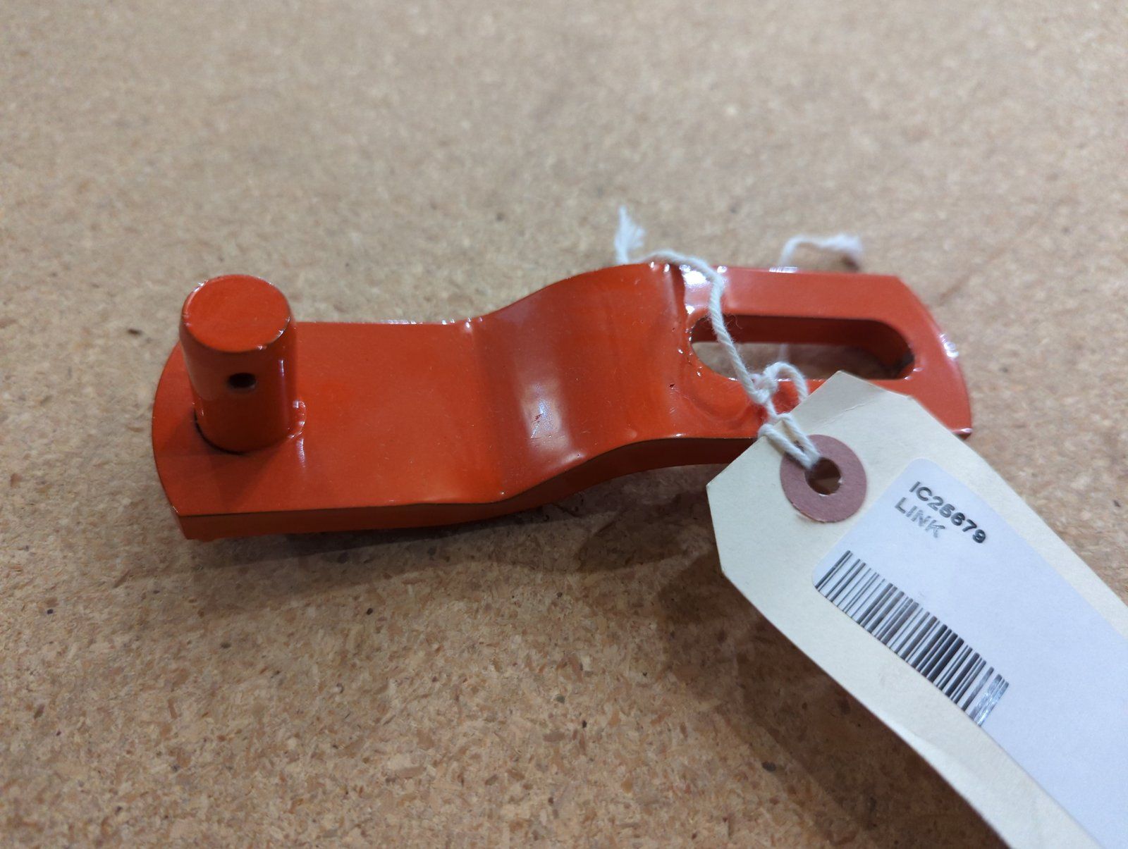 C25679 LINK - Ingersoll/Case Tractor Part