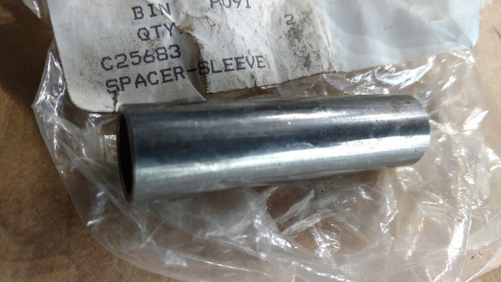 C25683 SPACER .509x.625x2.322 - Ingersoll/Case Tractor Part