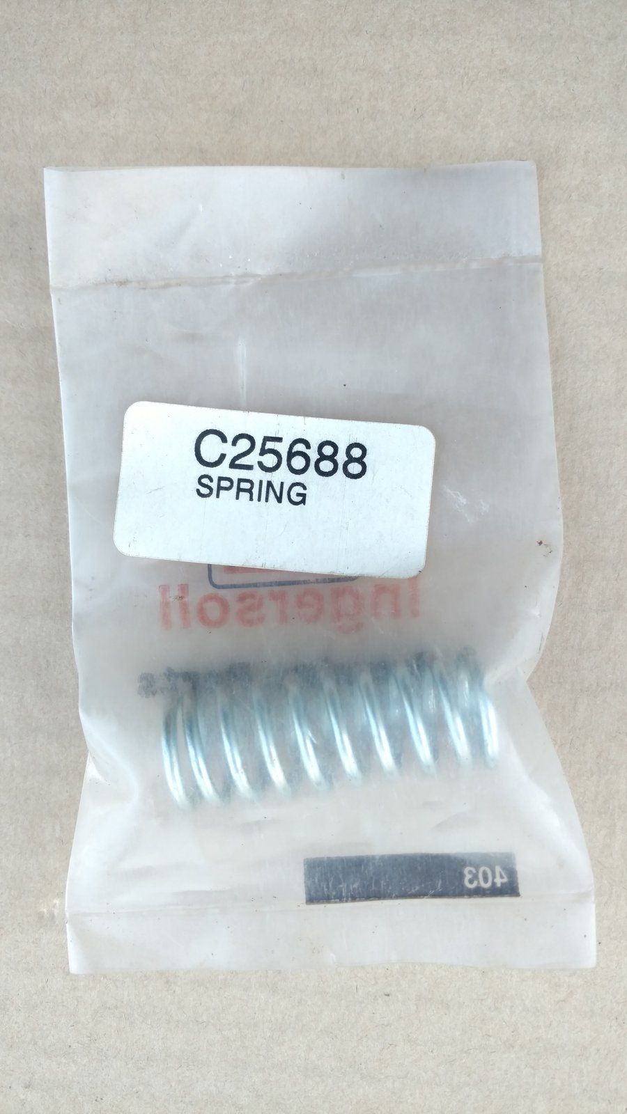 C25688 SPRING-COMPRESSION (RM60) C11942 - Ingersoll/Case Tractor Part