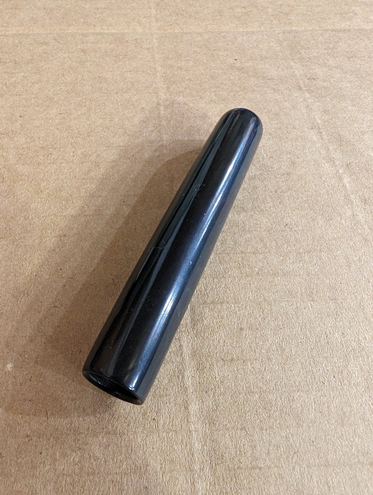 C26020 GRIP - HANDLE 4