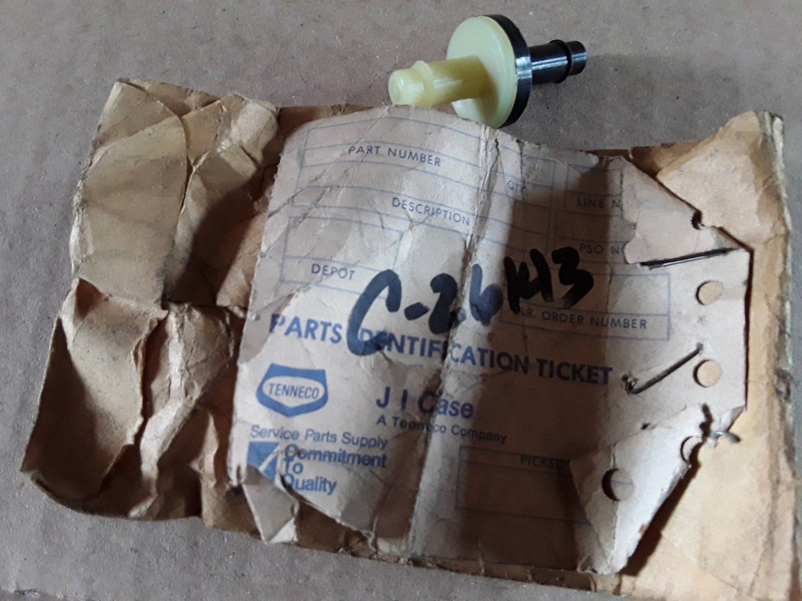 C26143 VALVE - FUEL CHECK - Ingersoll/Case Tractor Part