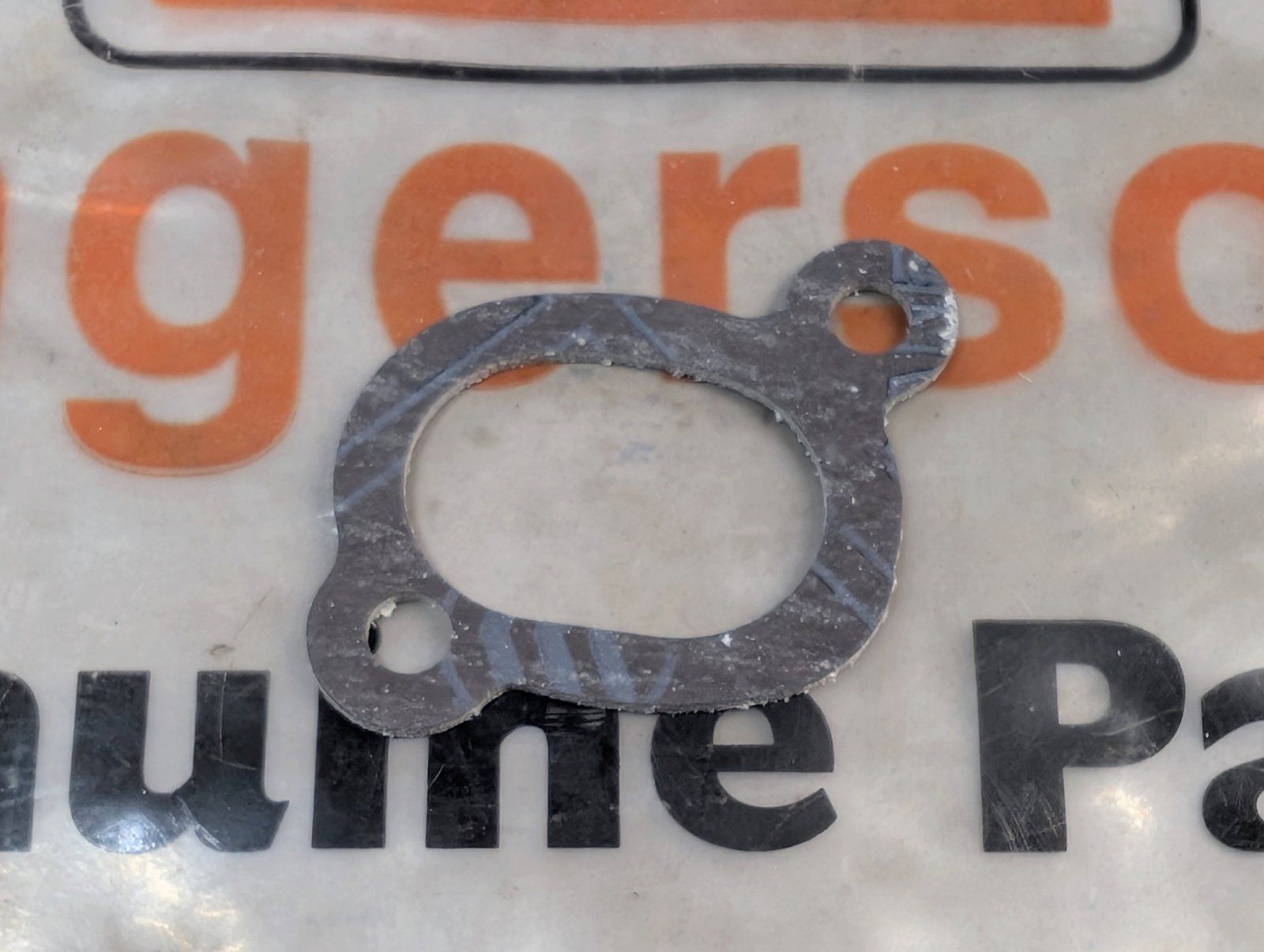 C26202 ONAN INTAKE GASKET 0154-2495 - Ingersoll/Case Tractor Part