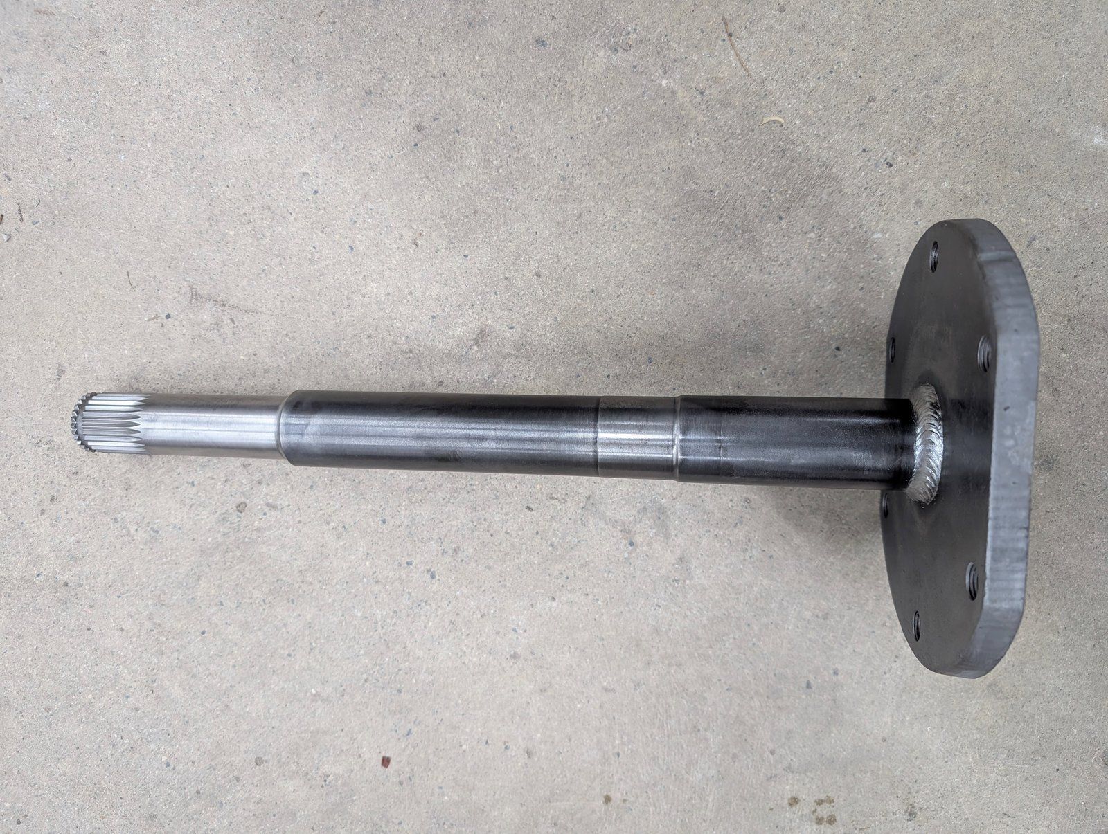 C26249 AXLE SHAFT - SHORT RH (6 -7000'S) C24846 - Ingersoll/Case Tractor Part