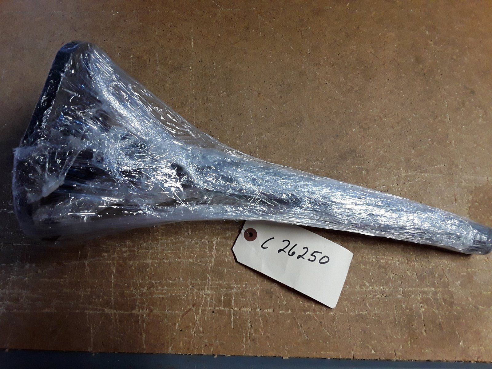 C26250 AXLE SHAFT - LONG LH (6 -7000'S) FORMER C24846 - Ingersoll/Case Tractor Part