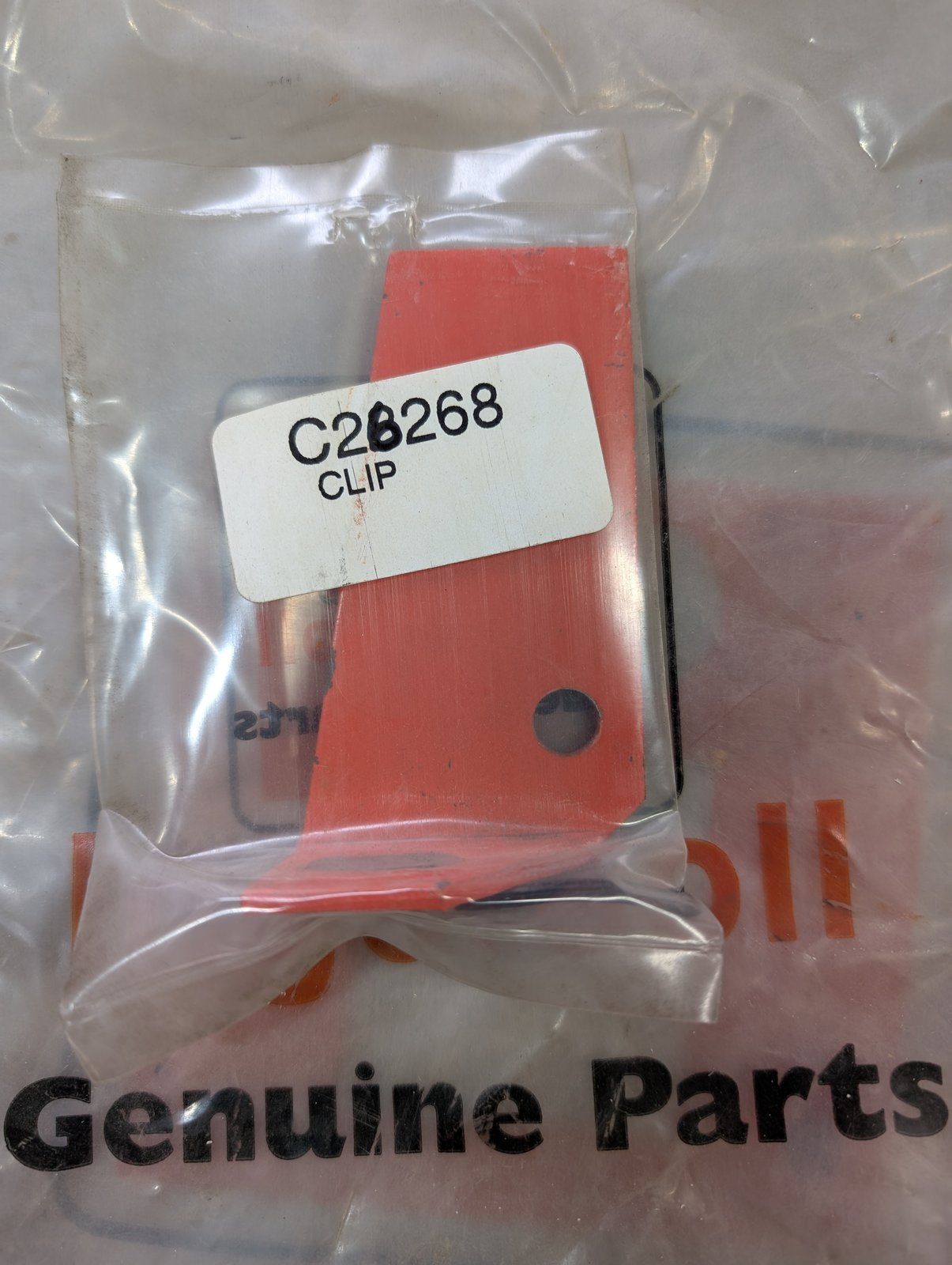 C26268 CLIP HOOD HINGE STOP LH C18661 - Ingersoll/Case Tractor Part