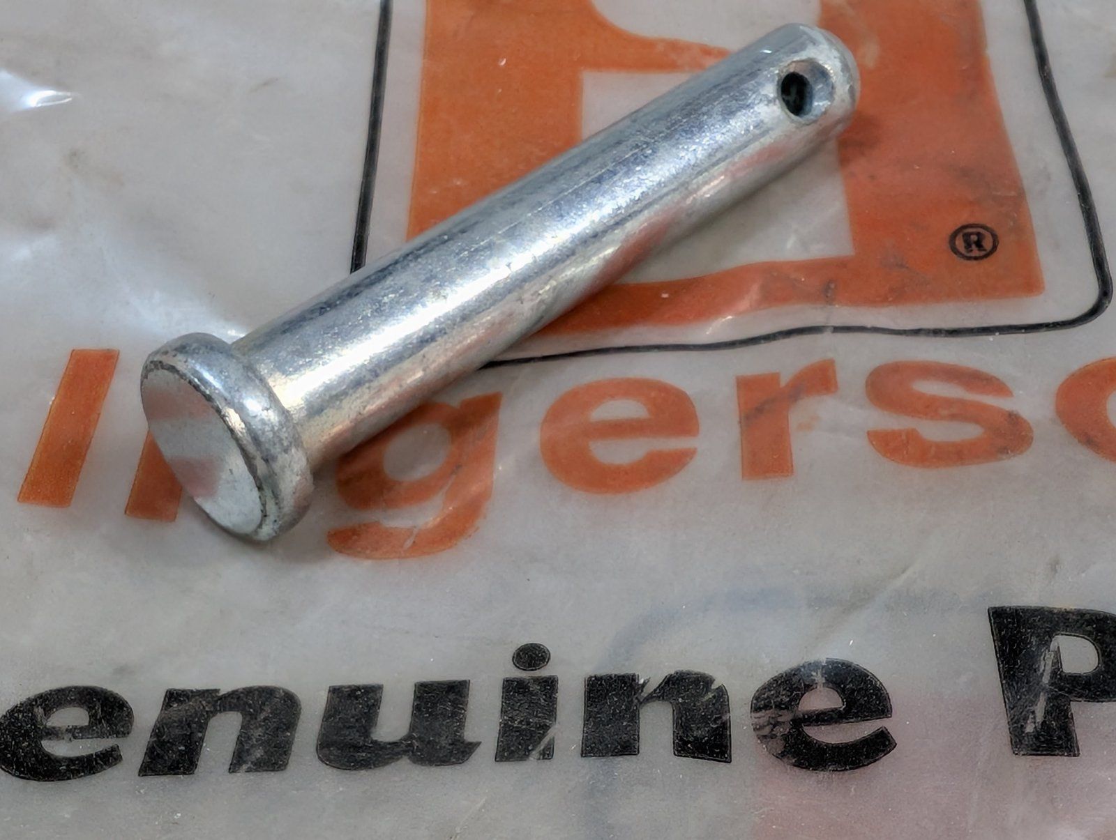 C26309 PIN CLEVIS .429/.433 X 2.56 ZP - Ingersoll/Case Tractor Part