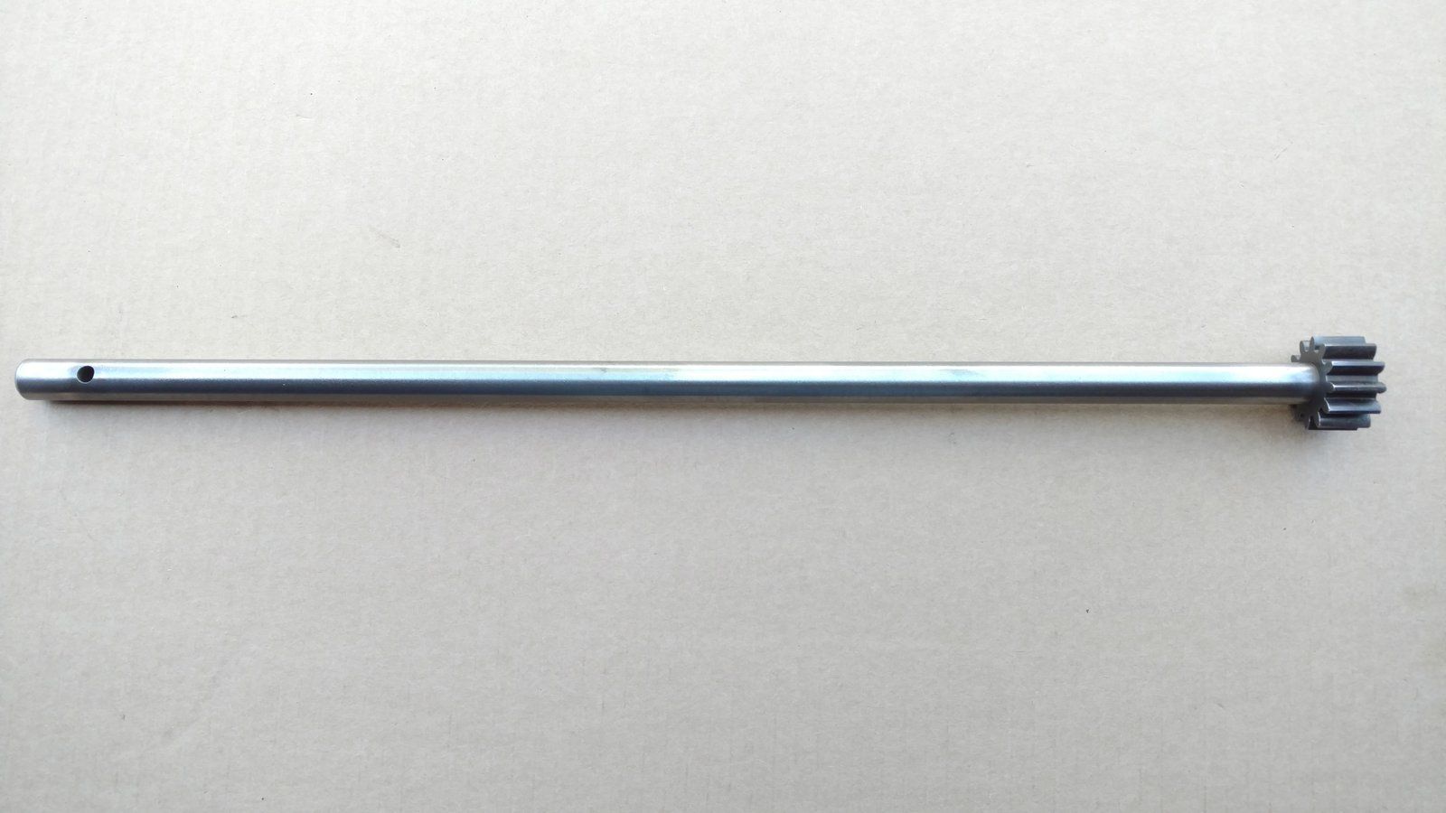 C26328 STEERING SHAFT 100 SERIES LAWN TRACTORS - Ingersoll/Case Tractor Part