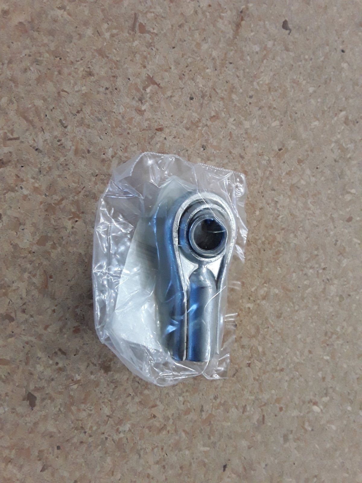 C26332 BALL JOINT - RH 3/8-24 THD - Ingersoll/Case Tractor Part