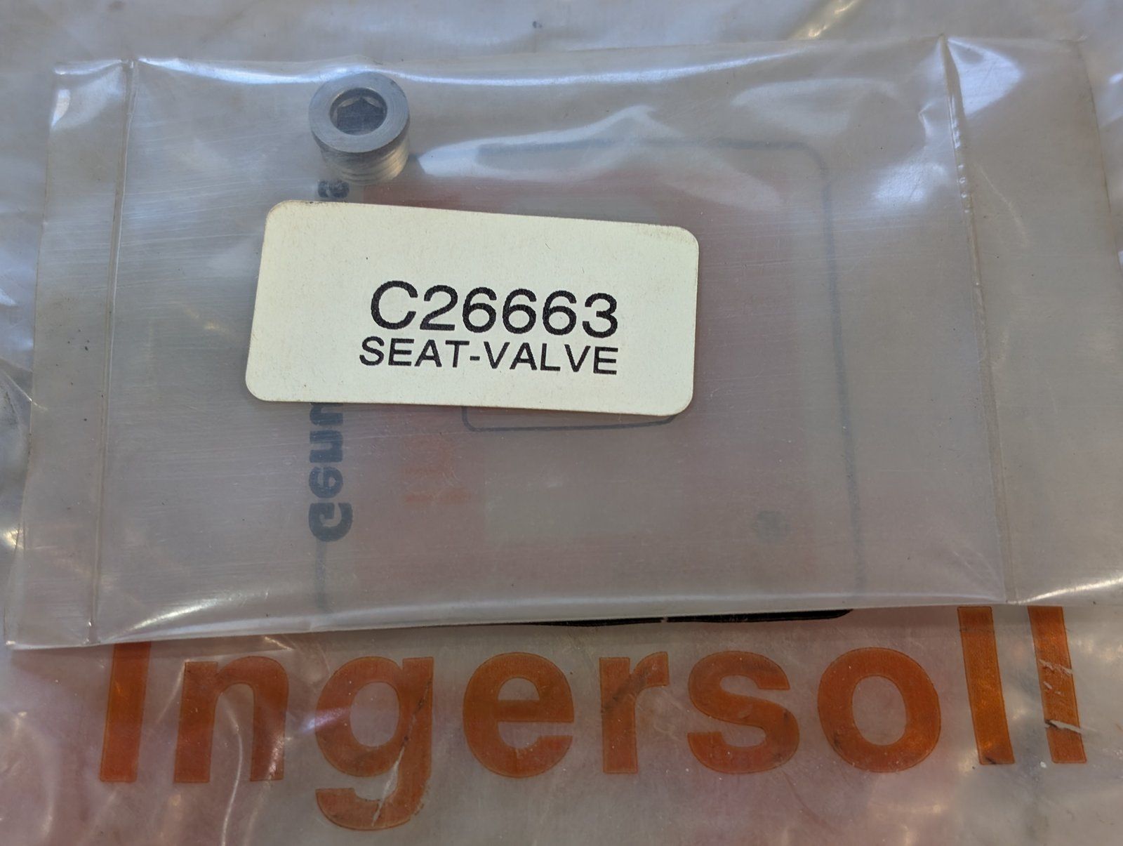 C26663 SEAT - VALVE - Ingersoll/Case Tractor Part